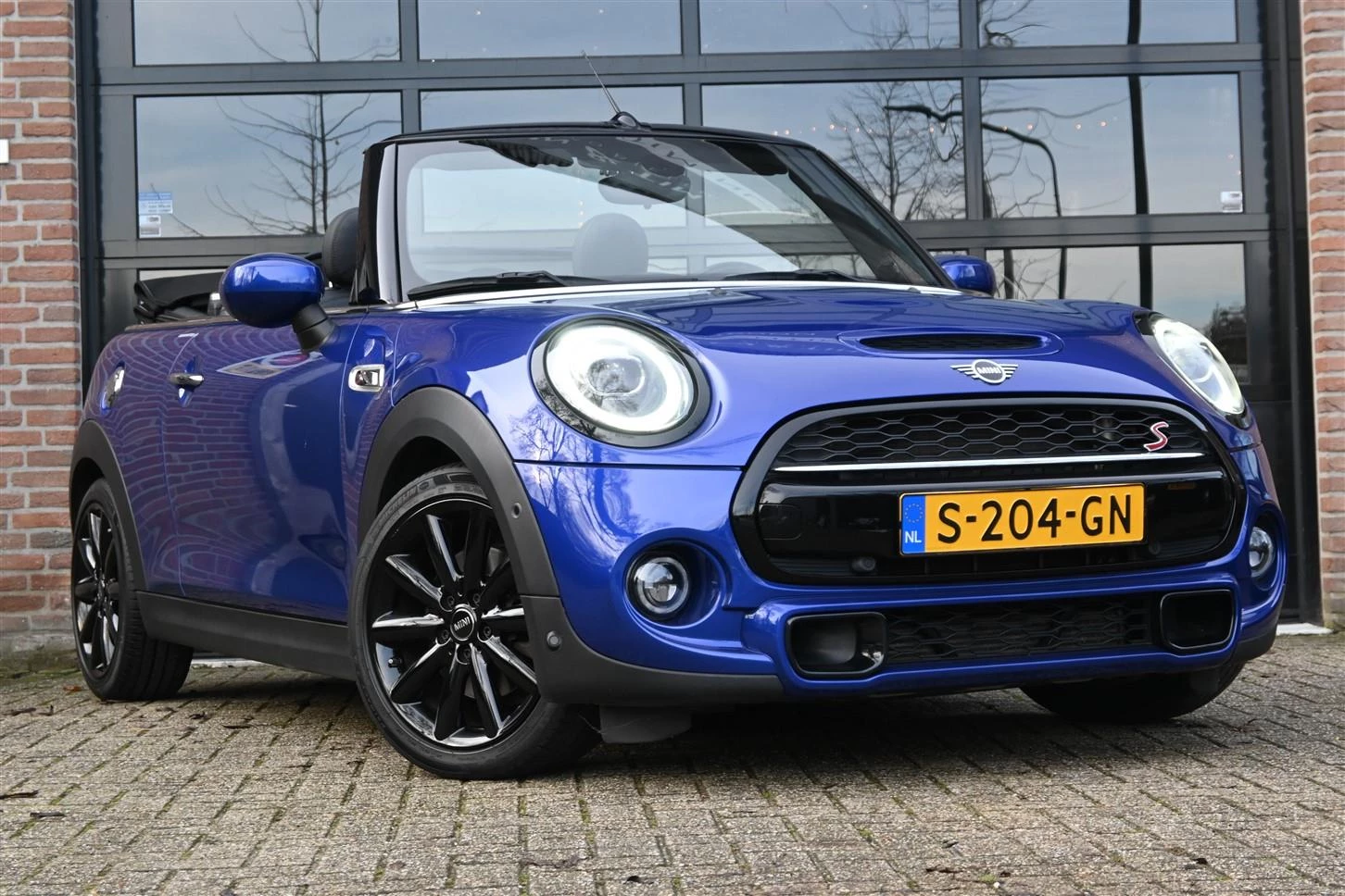 Hoofdafbeelding MINI Cooper S Cabrio