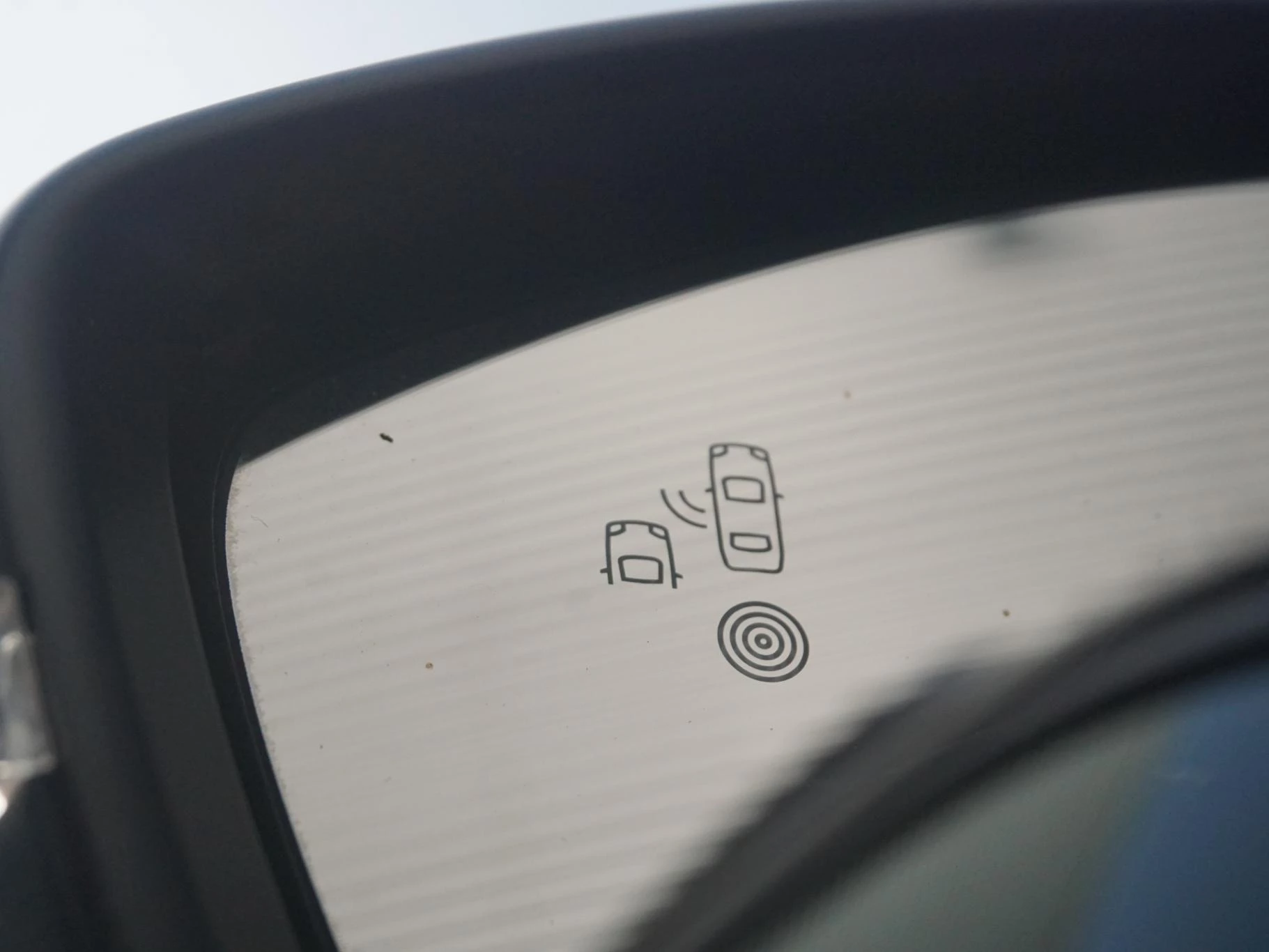 Hoofdafbeelding Peugeot e-2008