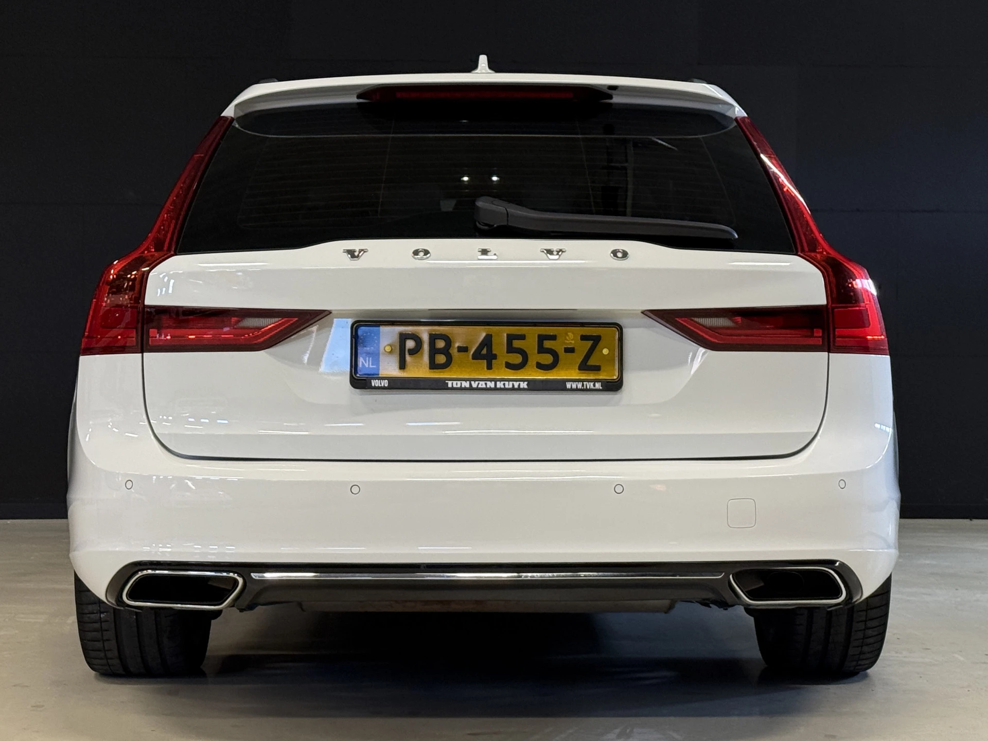 Hoofdafbeelding Volvo V90