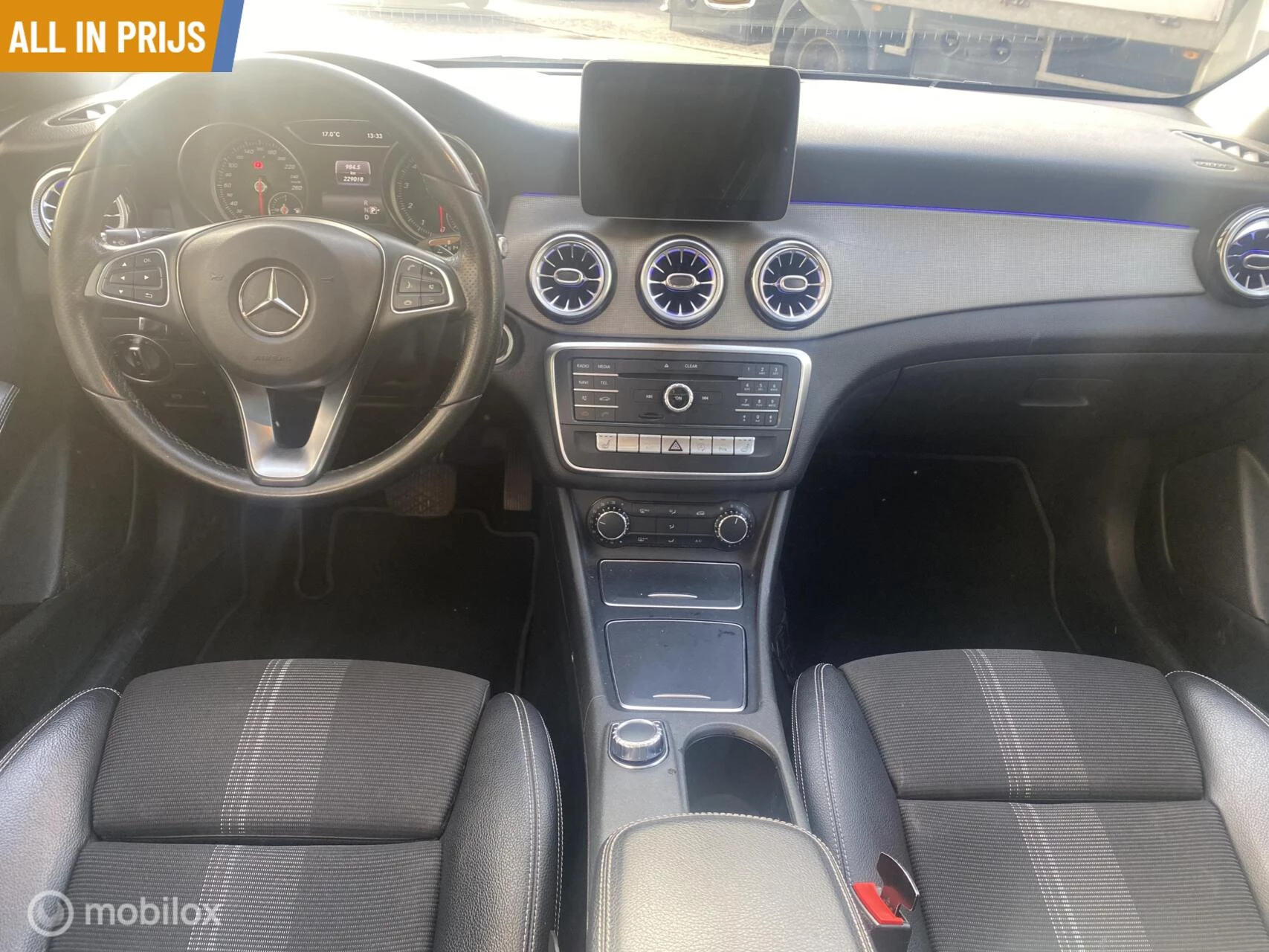 Hoofdafbeelding Mercedes-Benz CLA