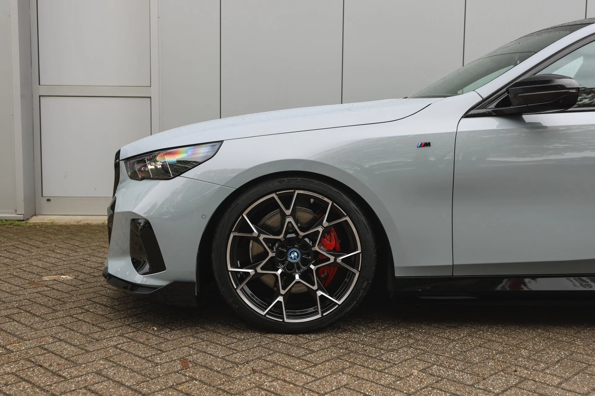 Hoofdafbeelding BMW i5