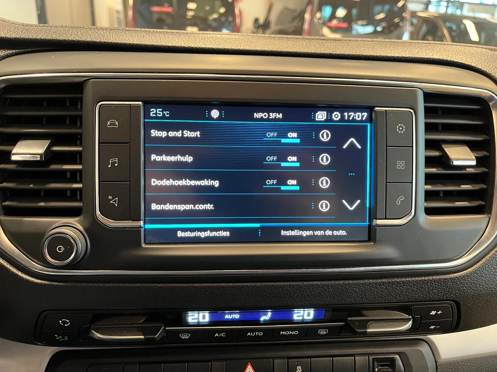 Hoofdafbeelding Peugeot Expert