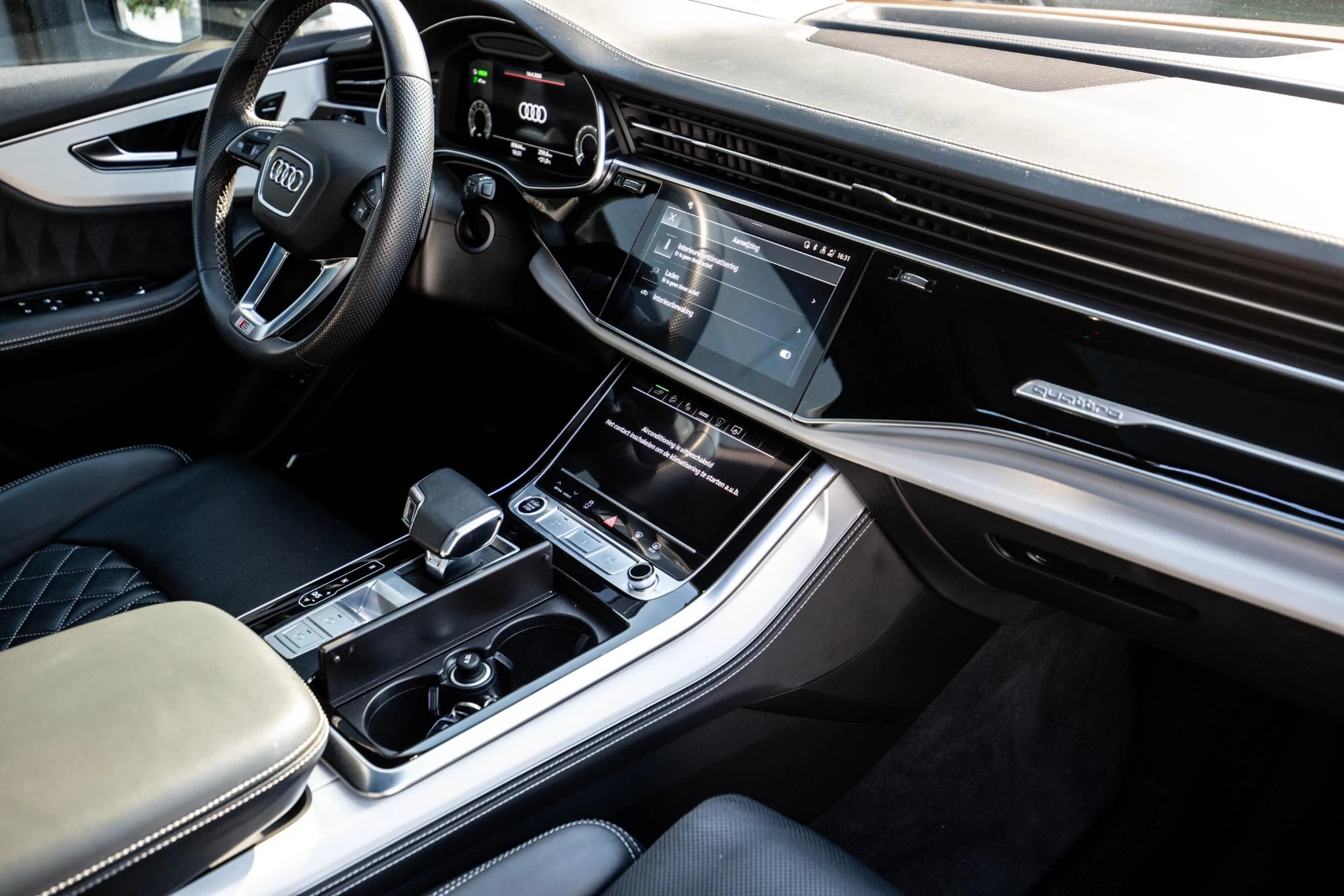 Hoofdafbeelding Audi Q7