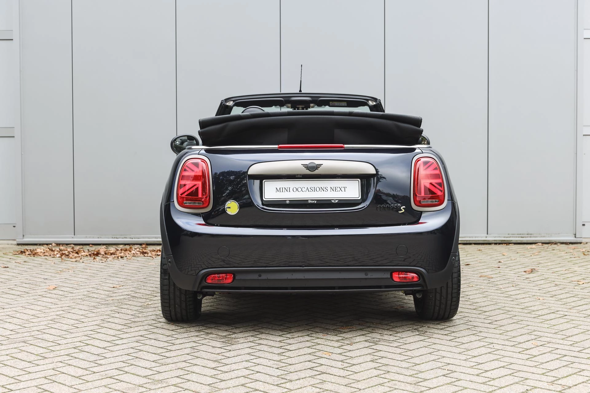 Hoofdafbeelding MINI Cabrio