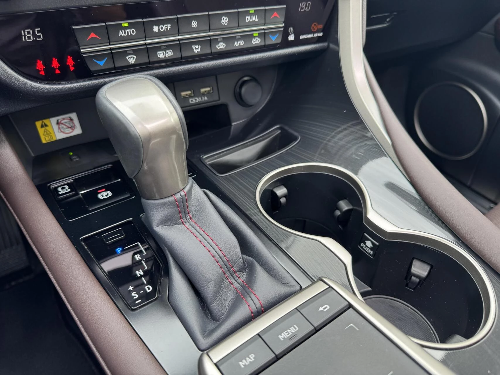 Hoofdafbeelding Lexus RX