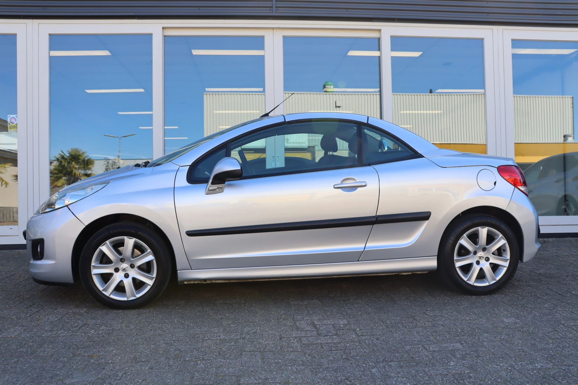 Hoofdafbeelding Peugeot 207
