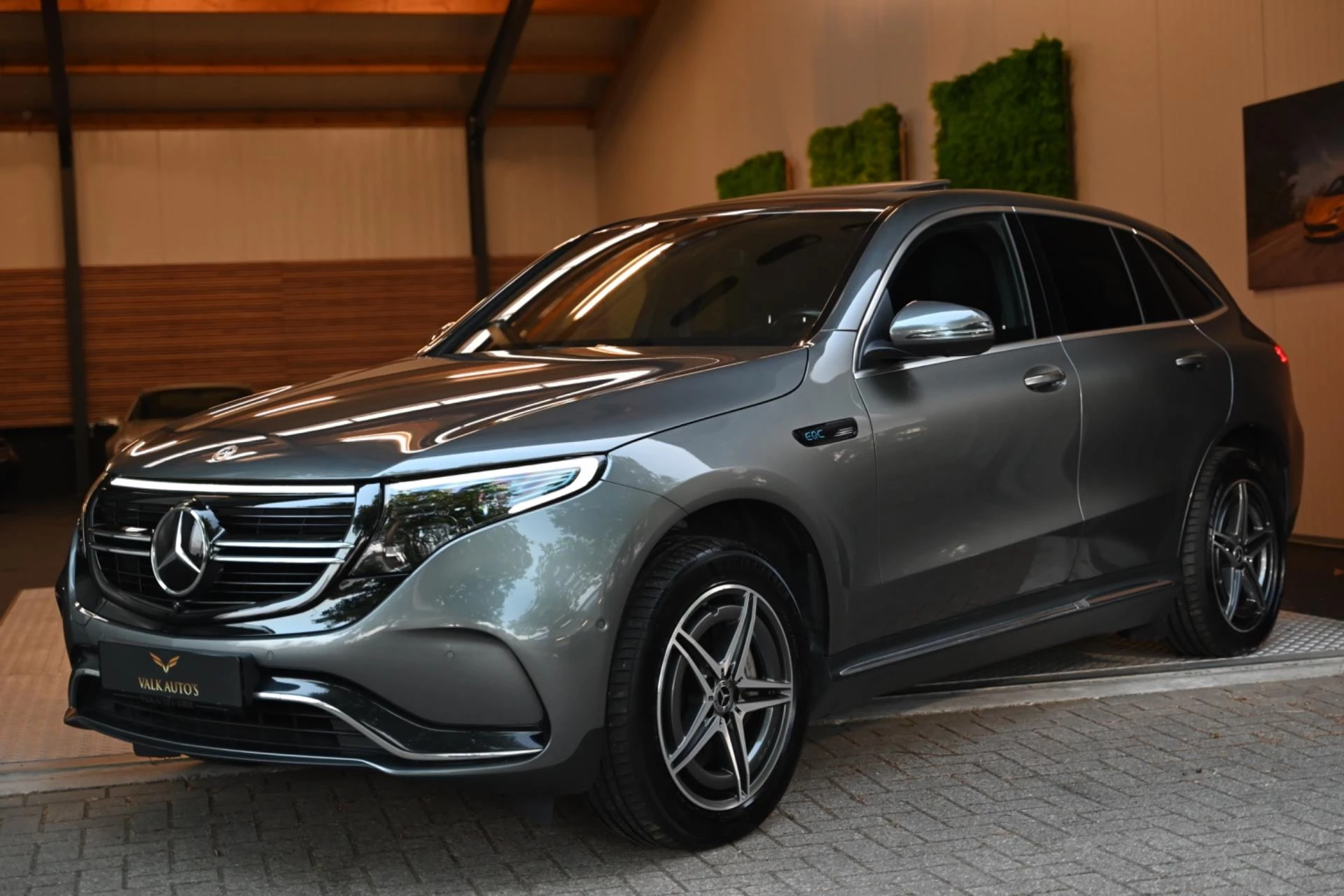 Hoofdafbeelding Mercedes-Benz EQC