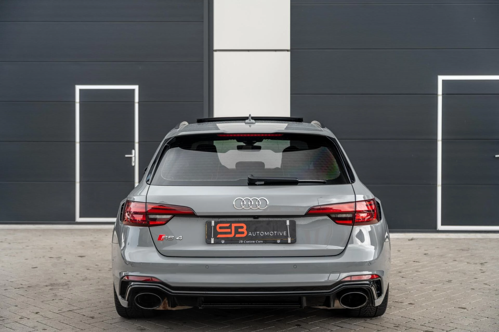 Hoofdafbeelding Audi RS4