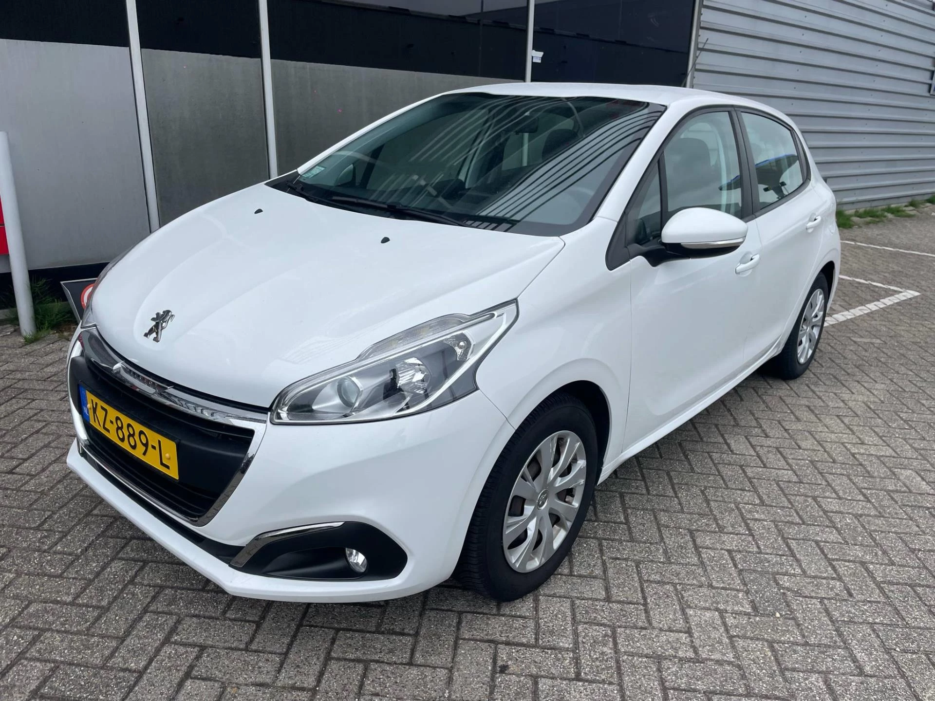 Hoofdafbeelding Peugeot 208