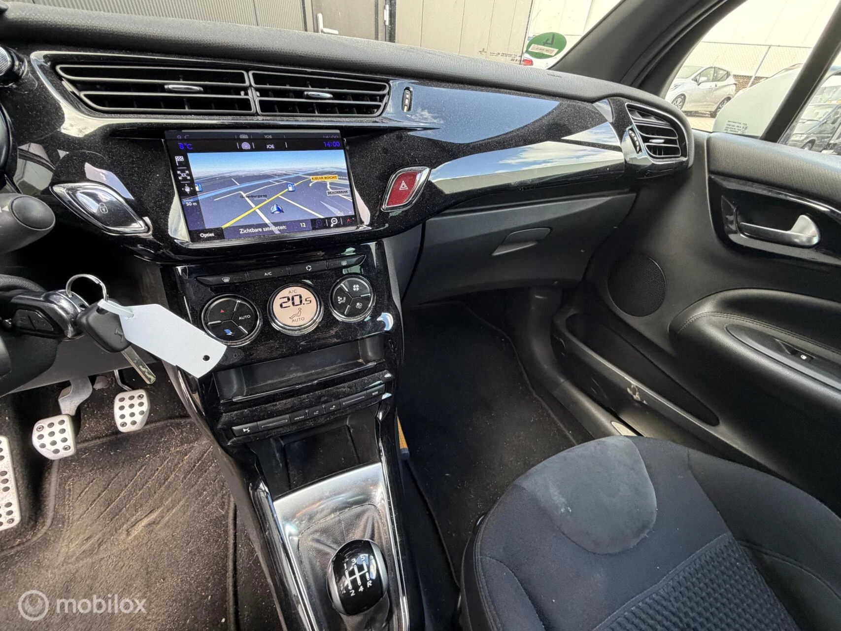 Hoofdafbeelding DS DS 3