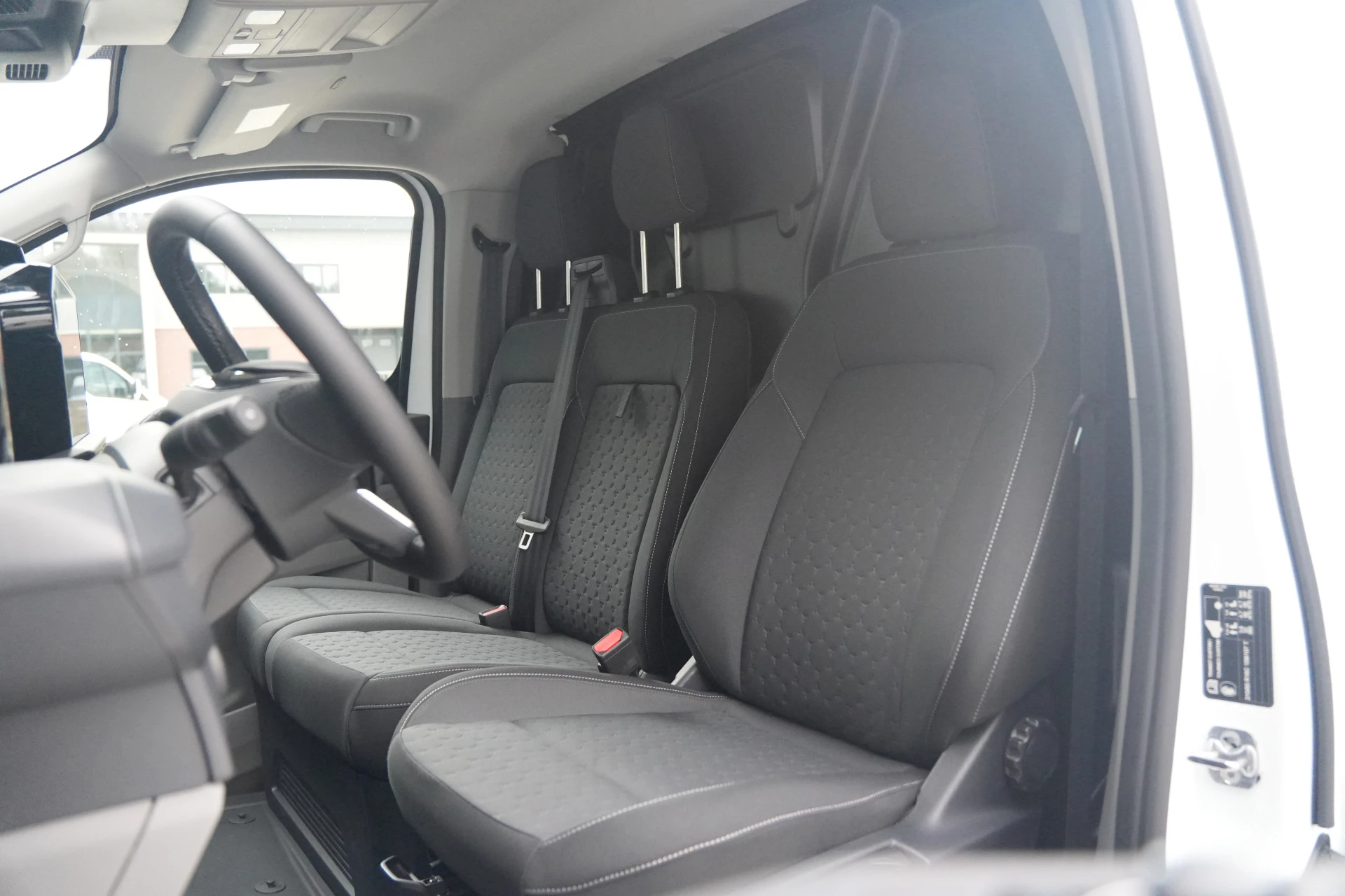 Hoofdafbeelding Ford E-Transit Custom