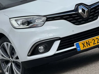 Renault Grand Scénic 1.3 TCe Intens 7pers 140pk Automaat - Blanc Nacré - Panorama - Chique