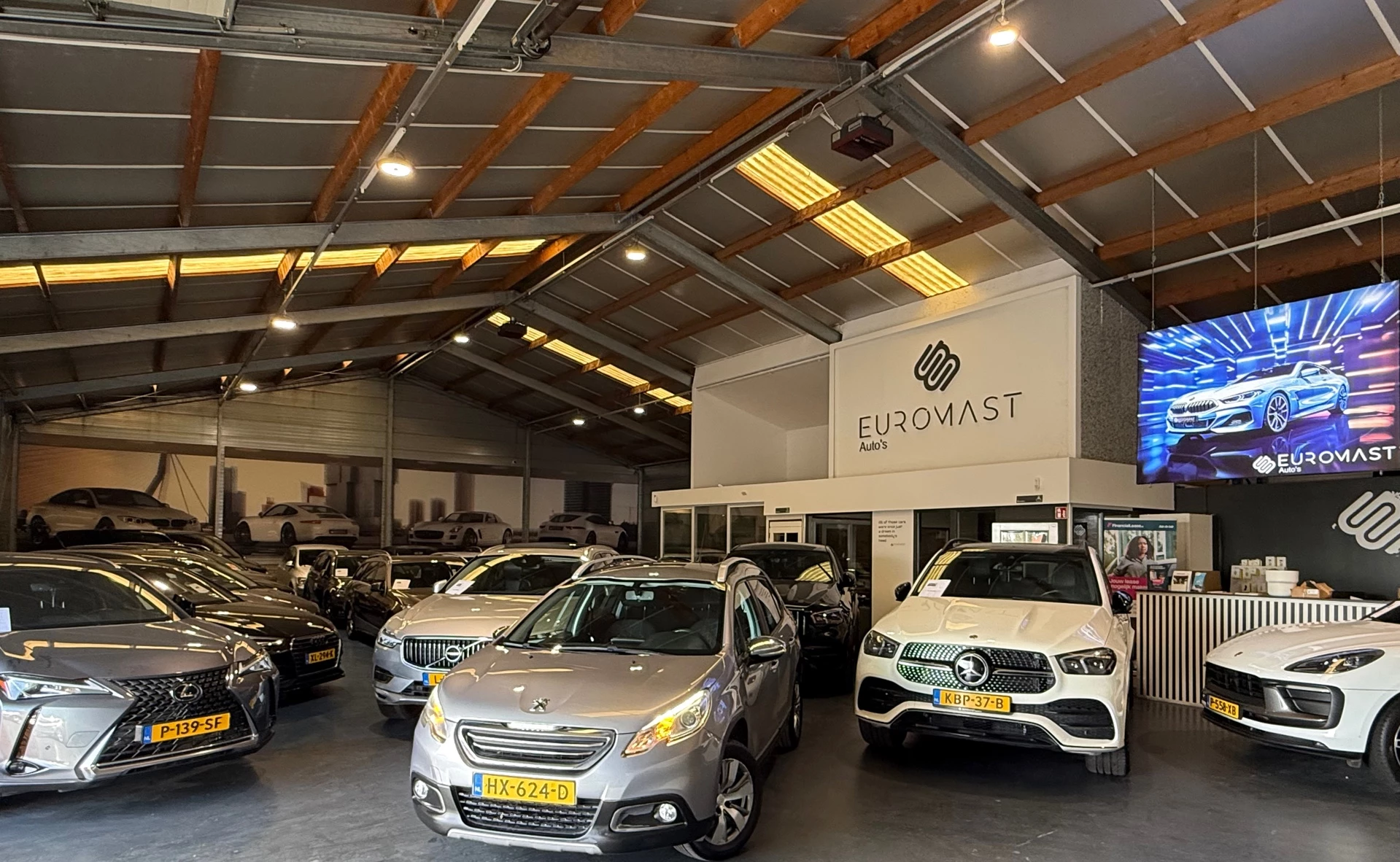 Hoofdafbeelding Peugeot 2008