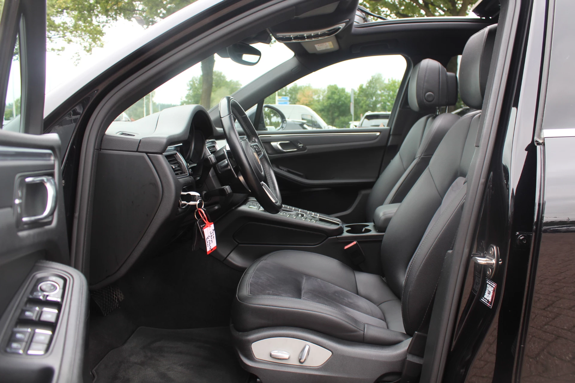 Hoofdafbeelding Porsche Macan