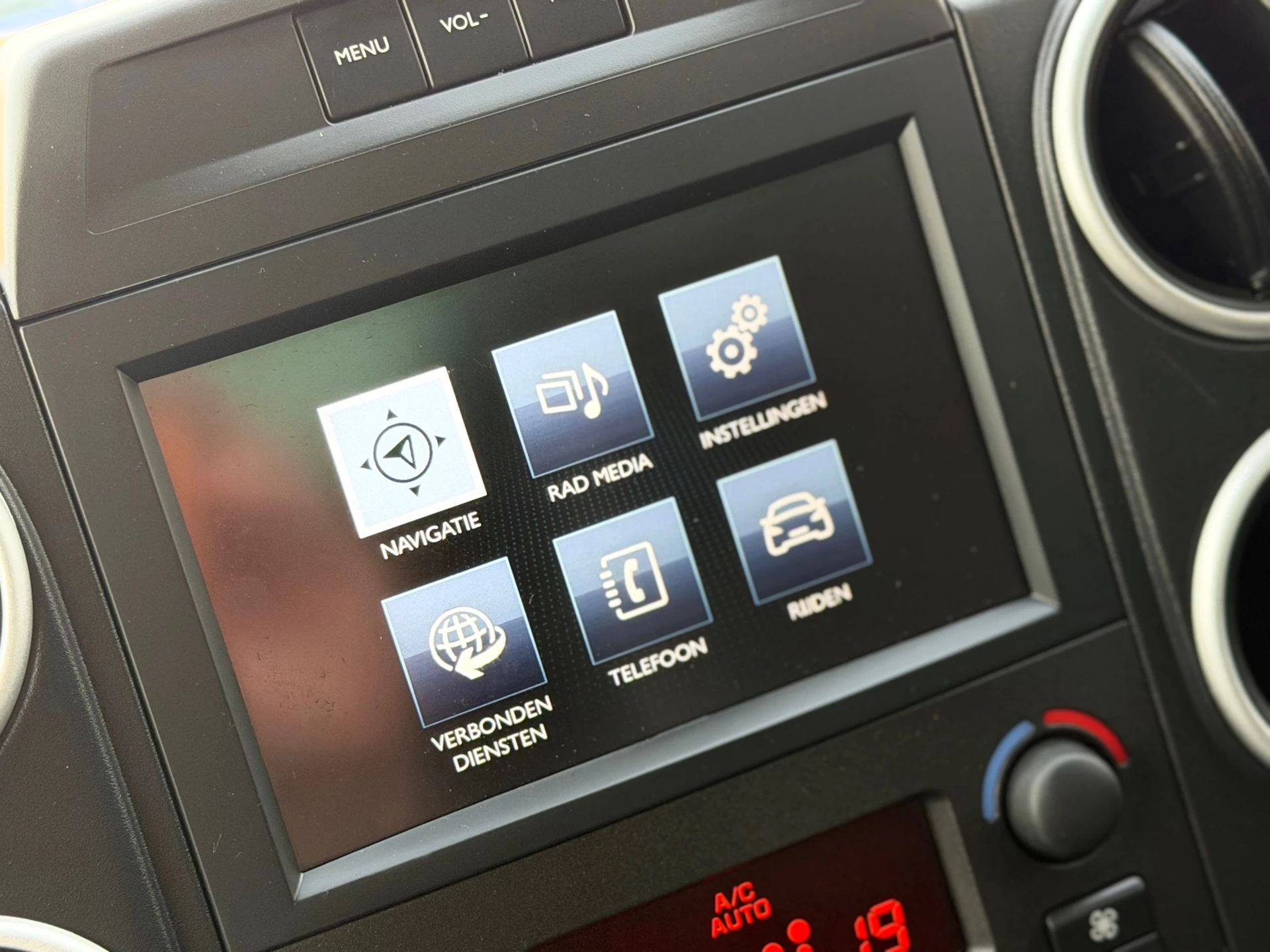 Hoofdafbeelding Peugeot Partner