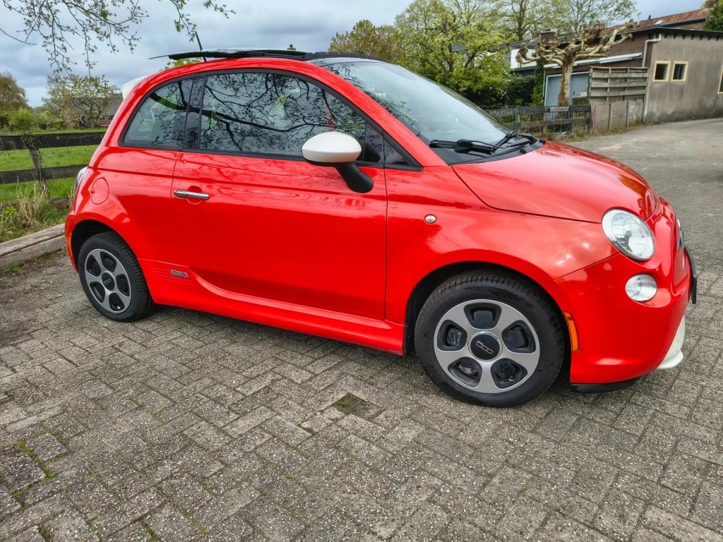Hoofdafbeelding Fiat 500e