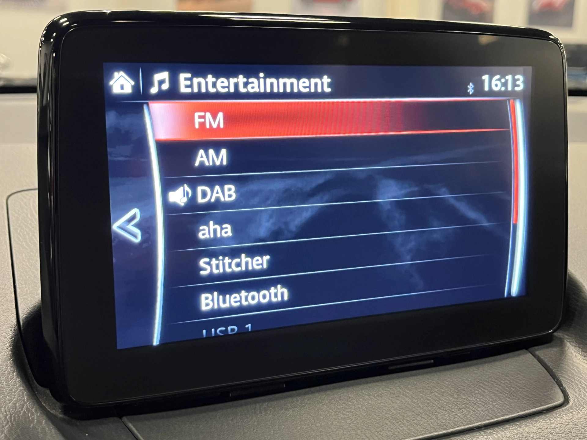 Hoofdafbeelding Mazda 2