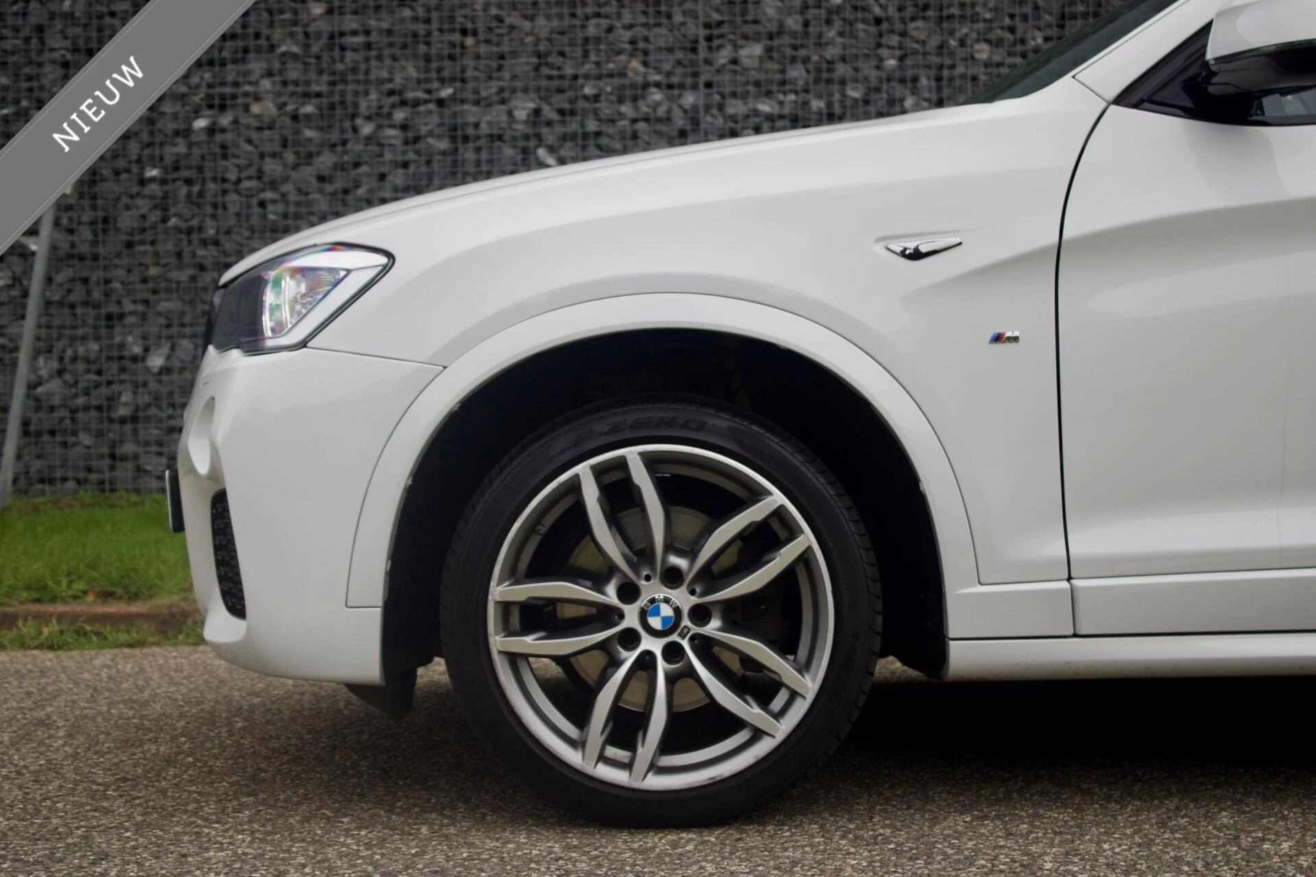 Hoofdafbeelding BMW X4