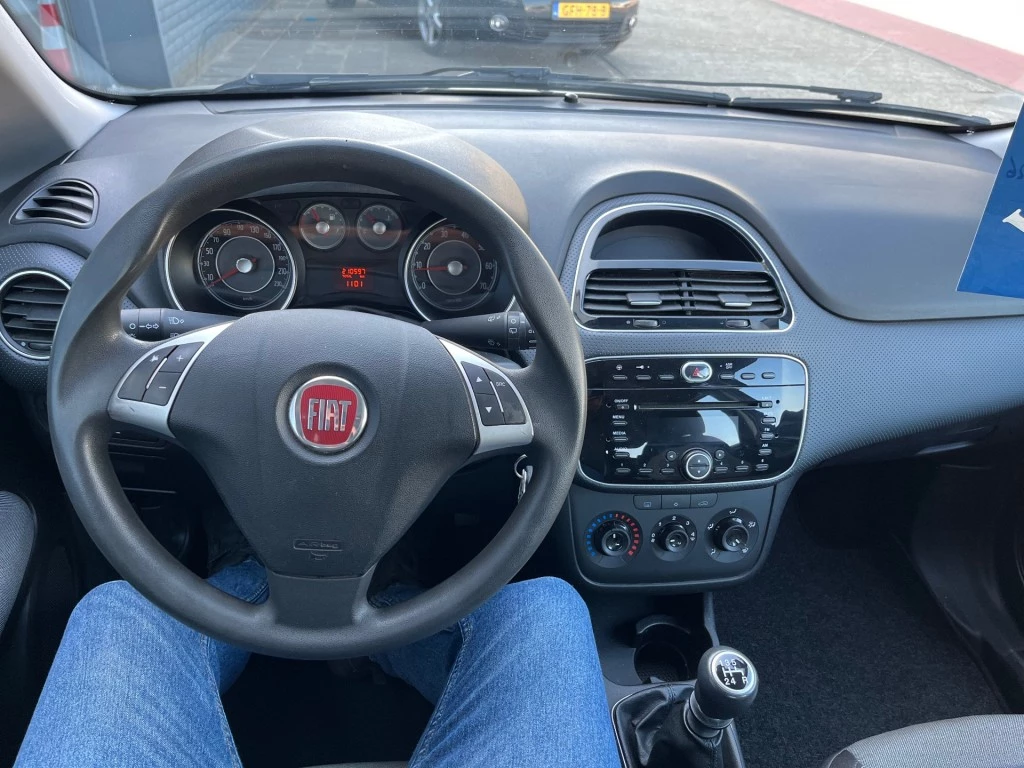 Hoofdafbeelding Fiat Punto