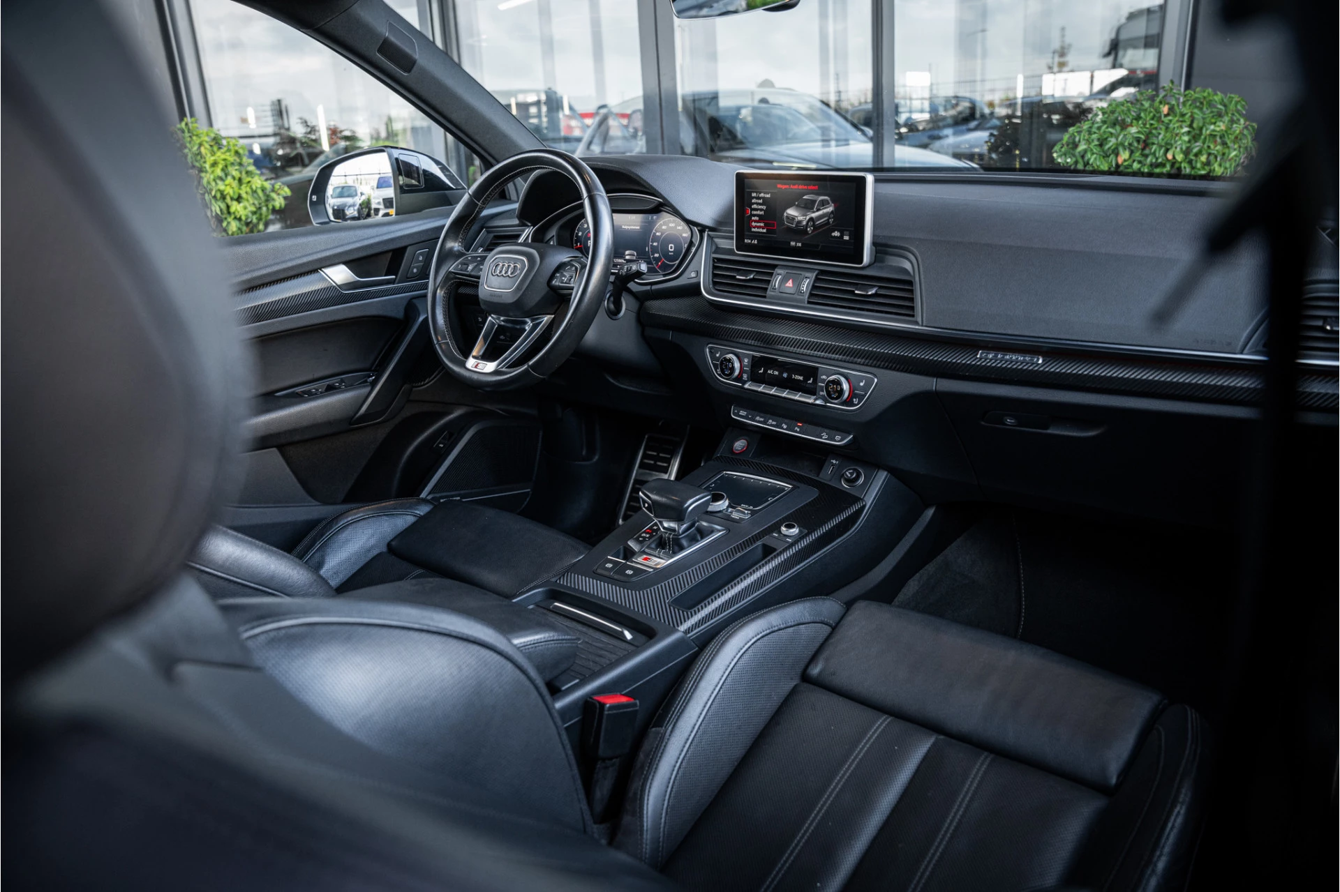 Hoofdafbeelding Audi SQ5