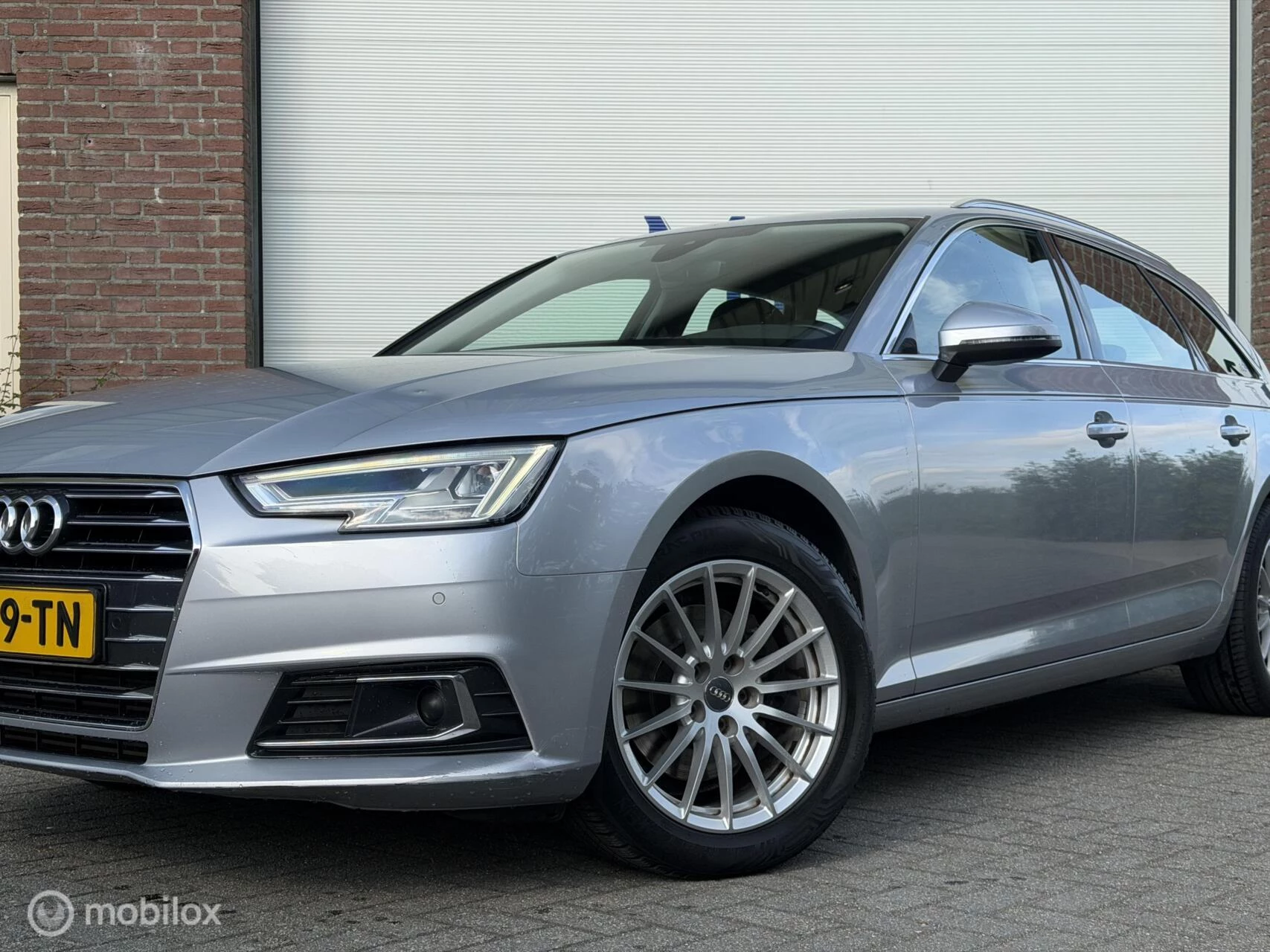 Hoofdafbeelding Audi A4