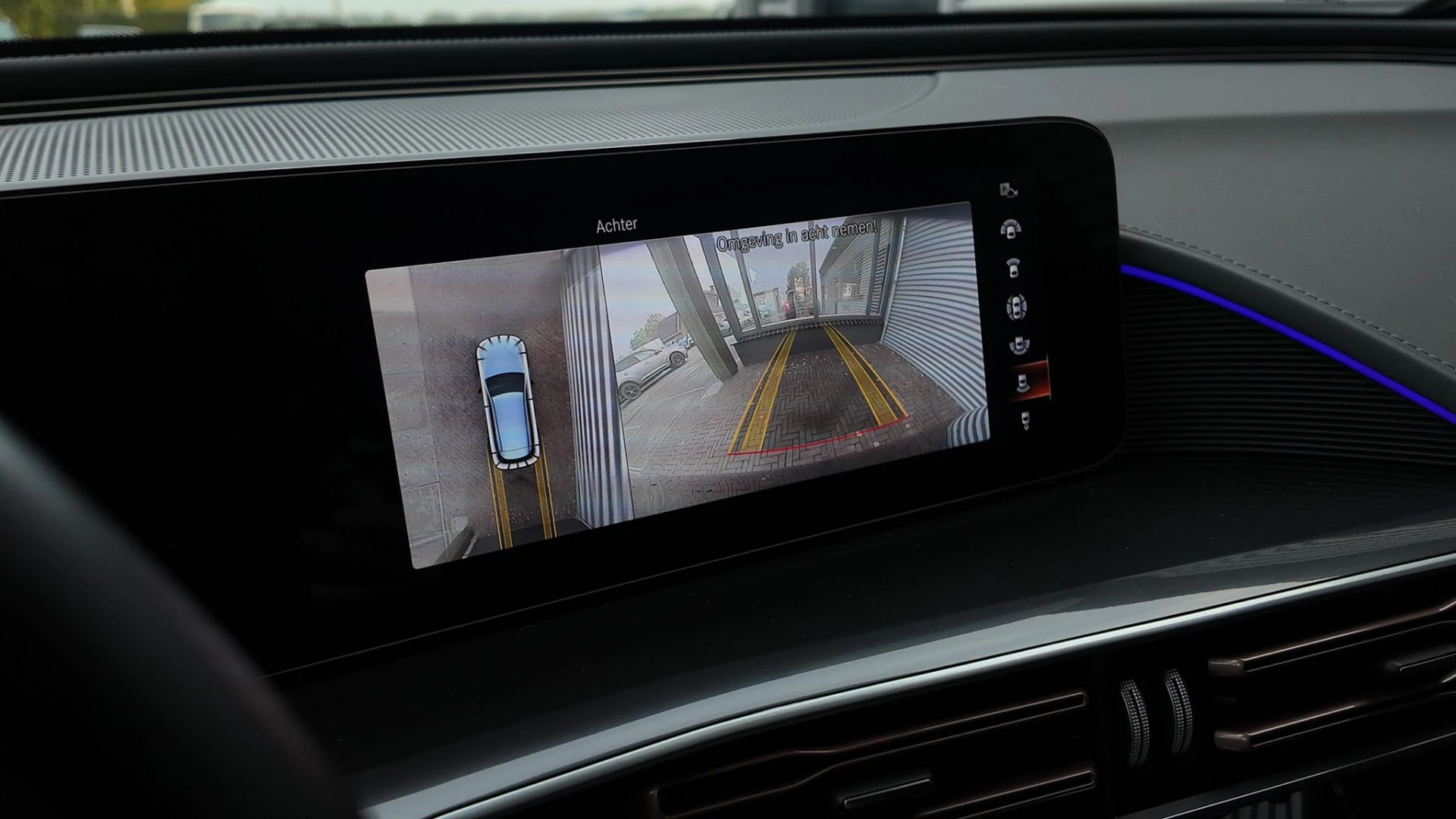 Hoofdafbeelding Mercedes-Benz EQC