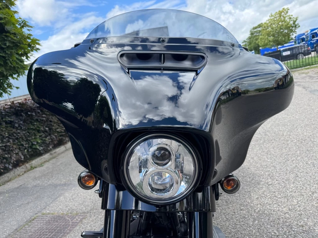 Hoofdafbeelding Harley-Davidson Street Glide