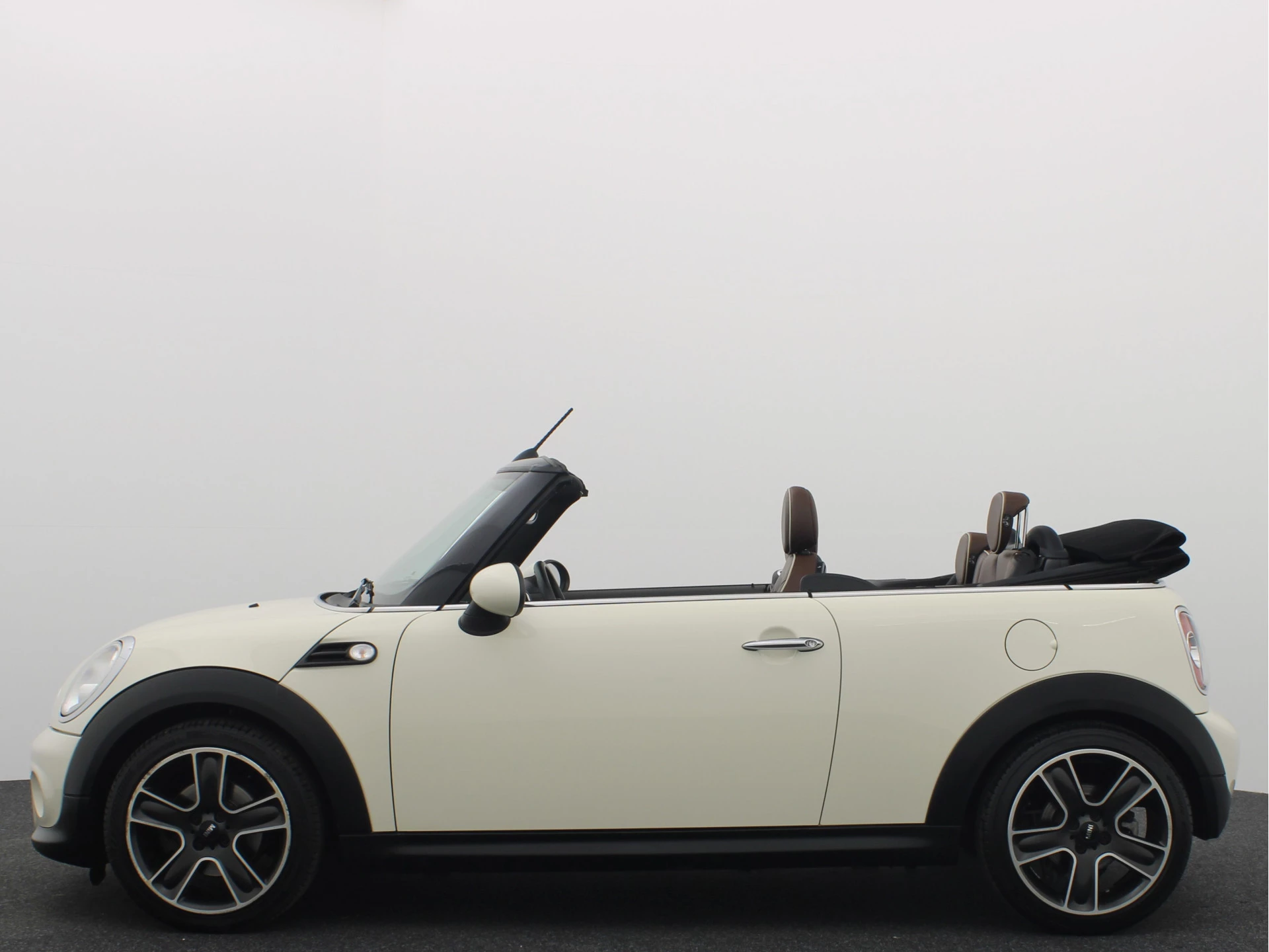 Hoofdafbeelding MINI Cooper Cabrio