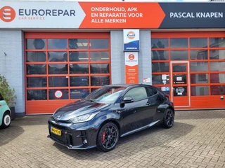 Hoofdafbeelding Toyota Yaris Toyota Yaris 1.6 GR PERFORMANCE KOMPACT