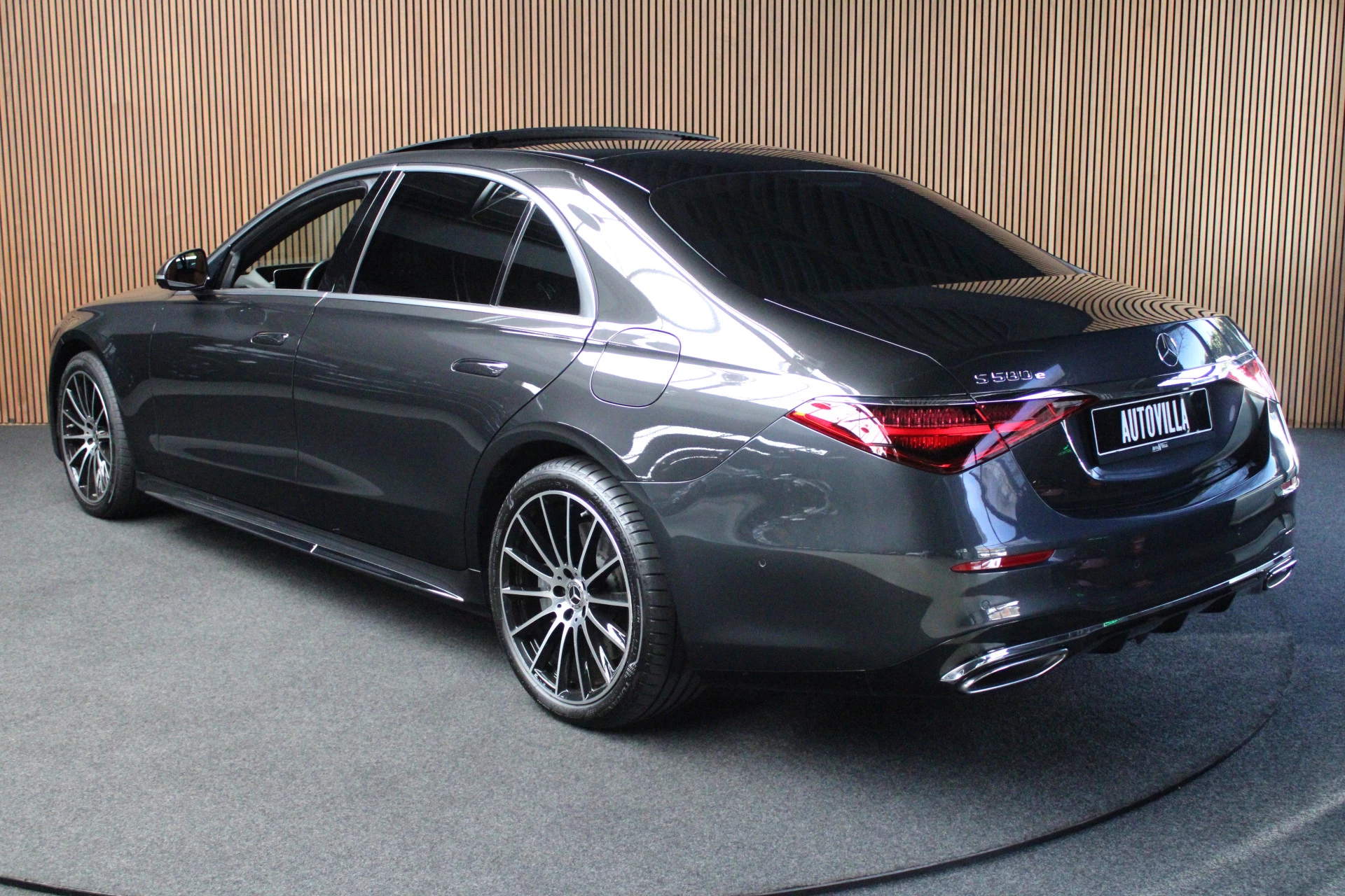 Hoofdafbeelding Mercedes-Benz S-Klasse