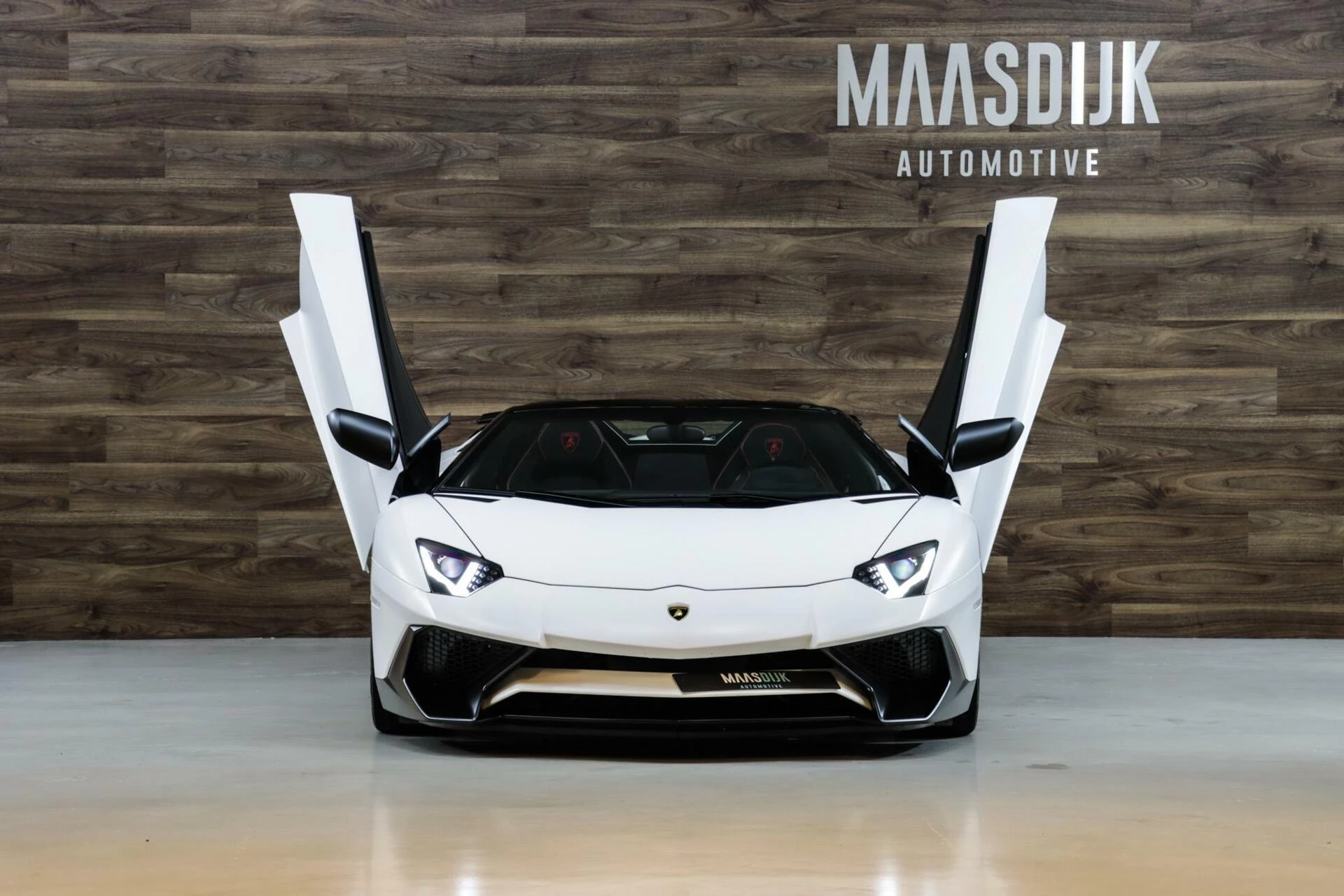 Hoofdafbeelding Lamborghini Aventador