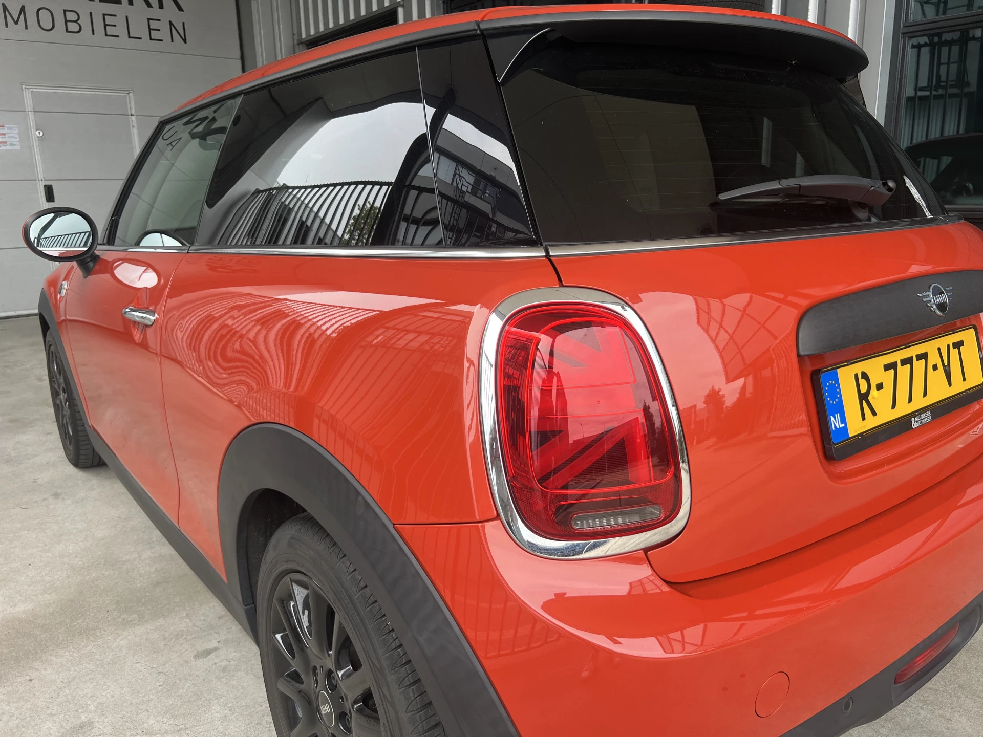 Hoofdafbeelding MINI One