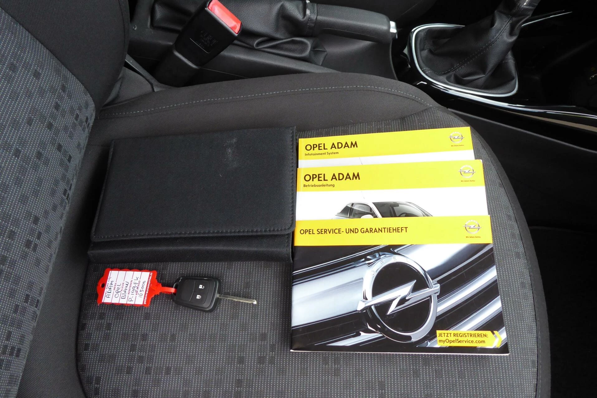 Hoofdafbeelding Opel ADAM