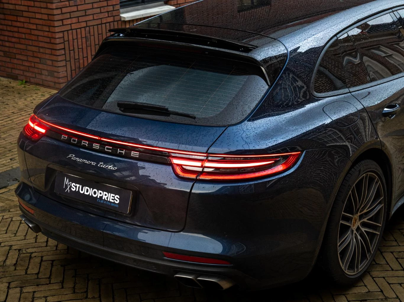 Hoofdafbeelding Porsche Panamera