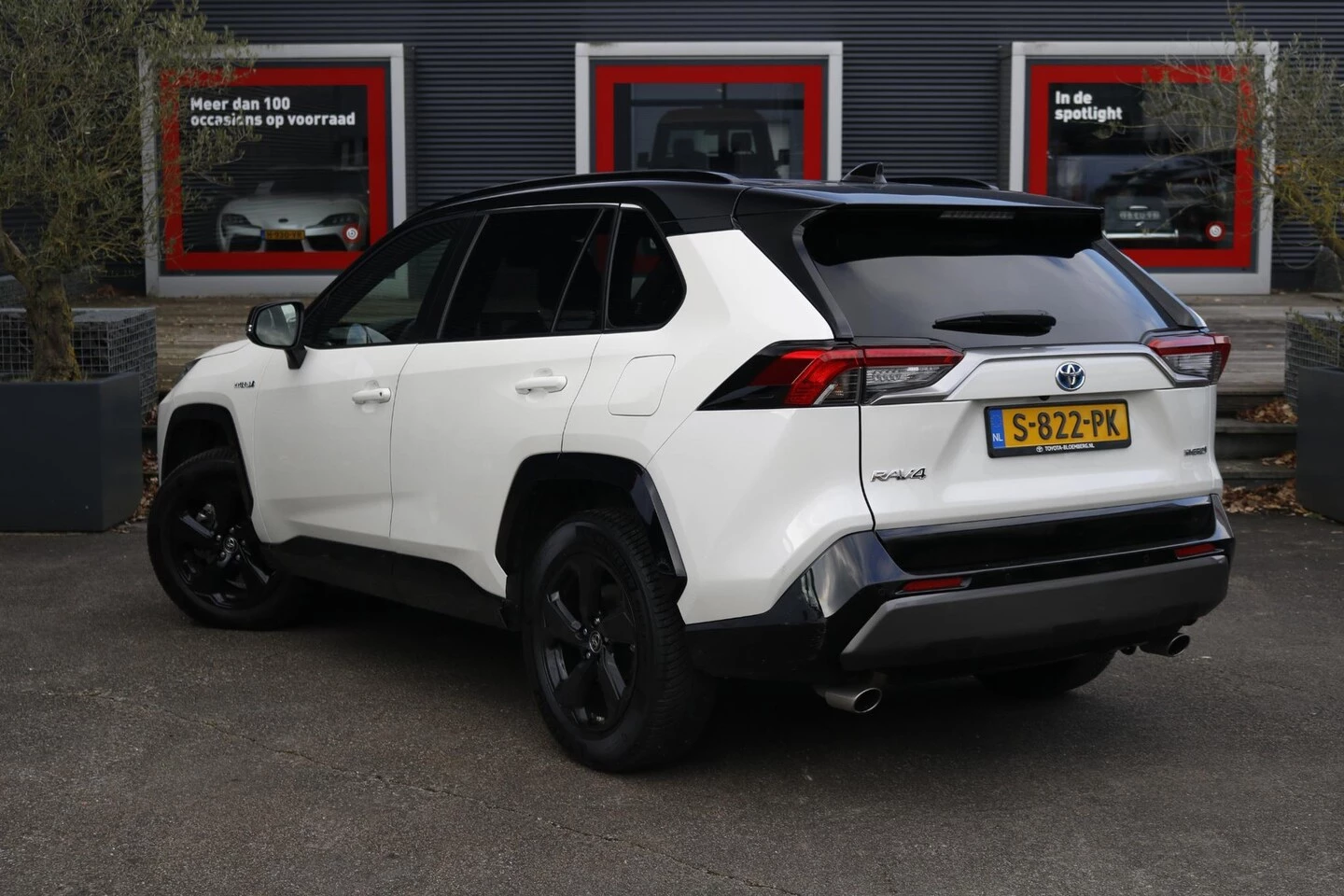 Hoofdafbeelding Toyota RAV4