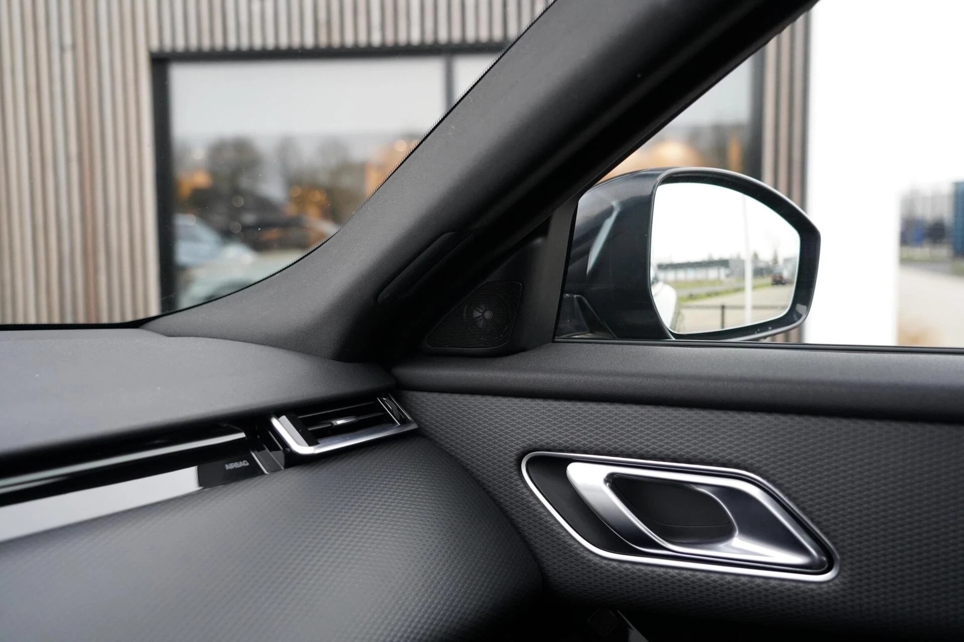 Hoofdafbeelding Land Rover Range Rover Velar