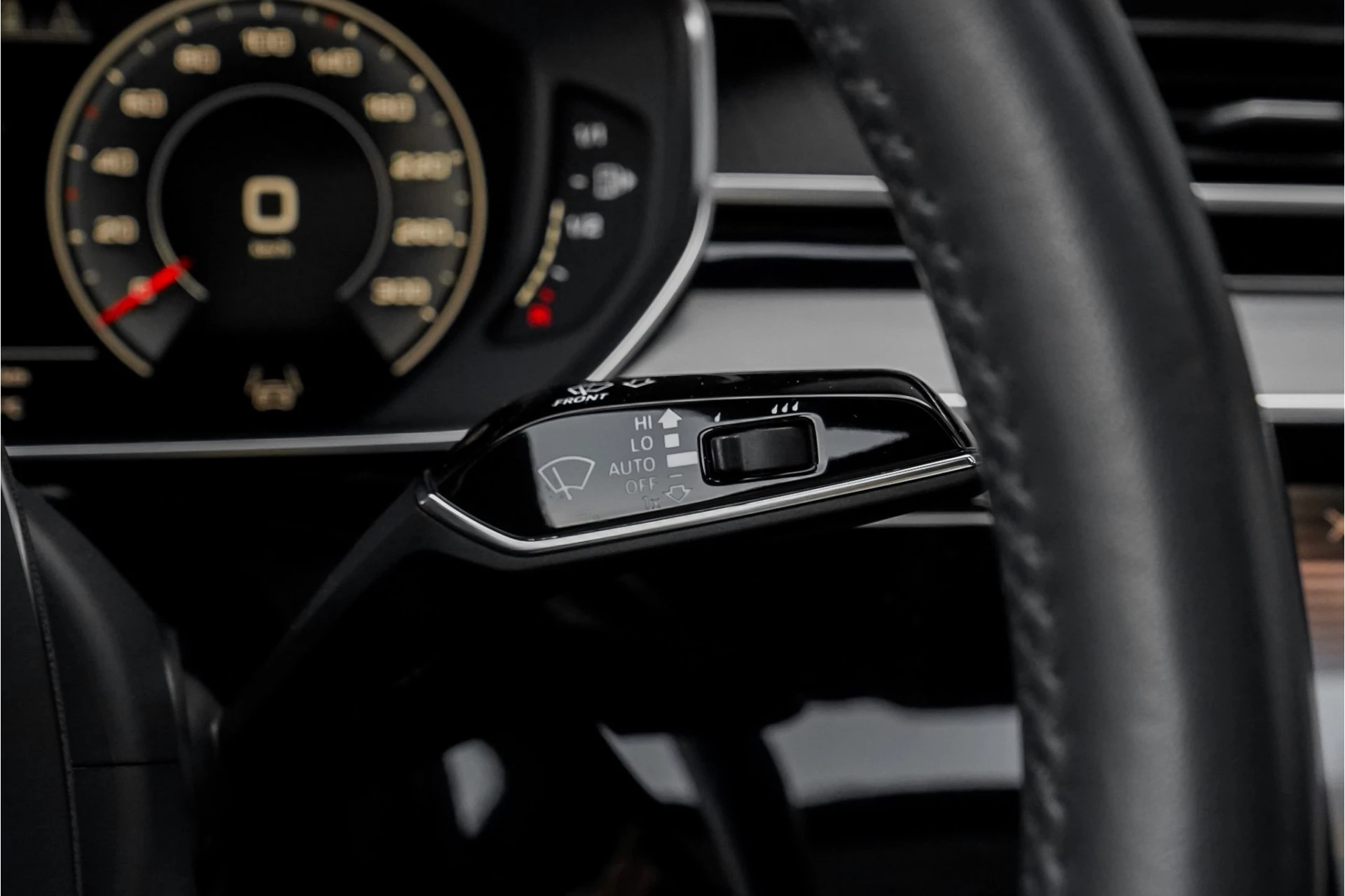 Hoofdafbeelding Audi A8