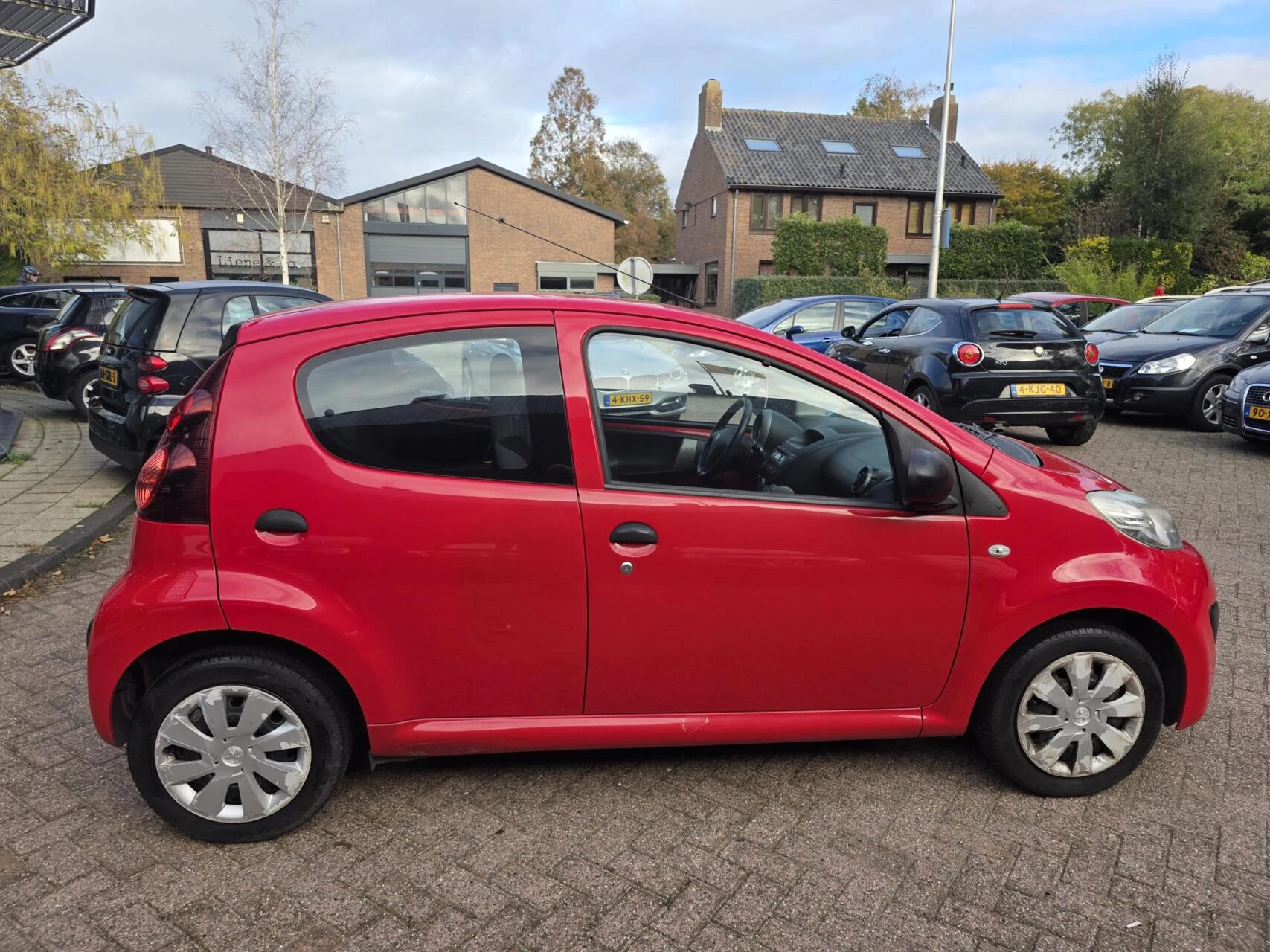 Hoofdafbeelding Peugeot 107