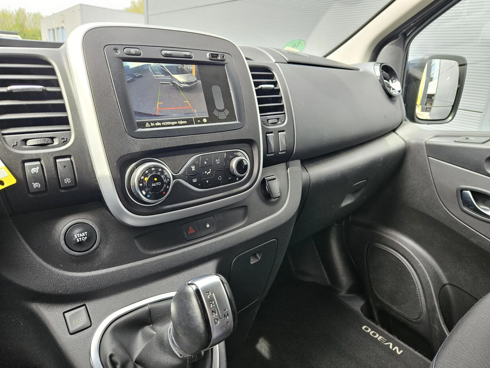 Hoofdafbeelding Nissan NV300