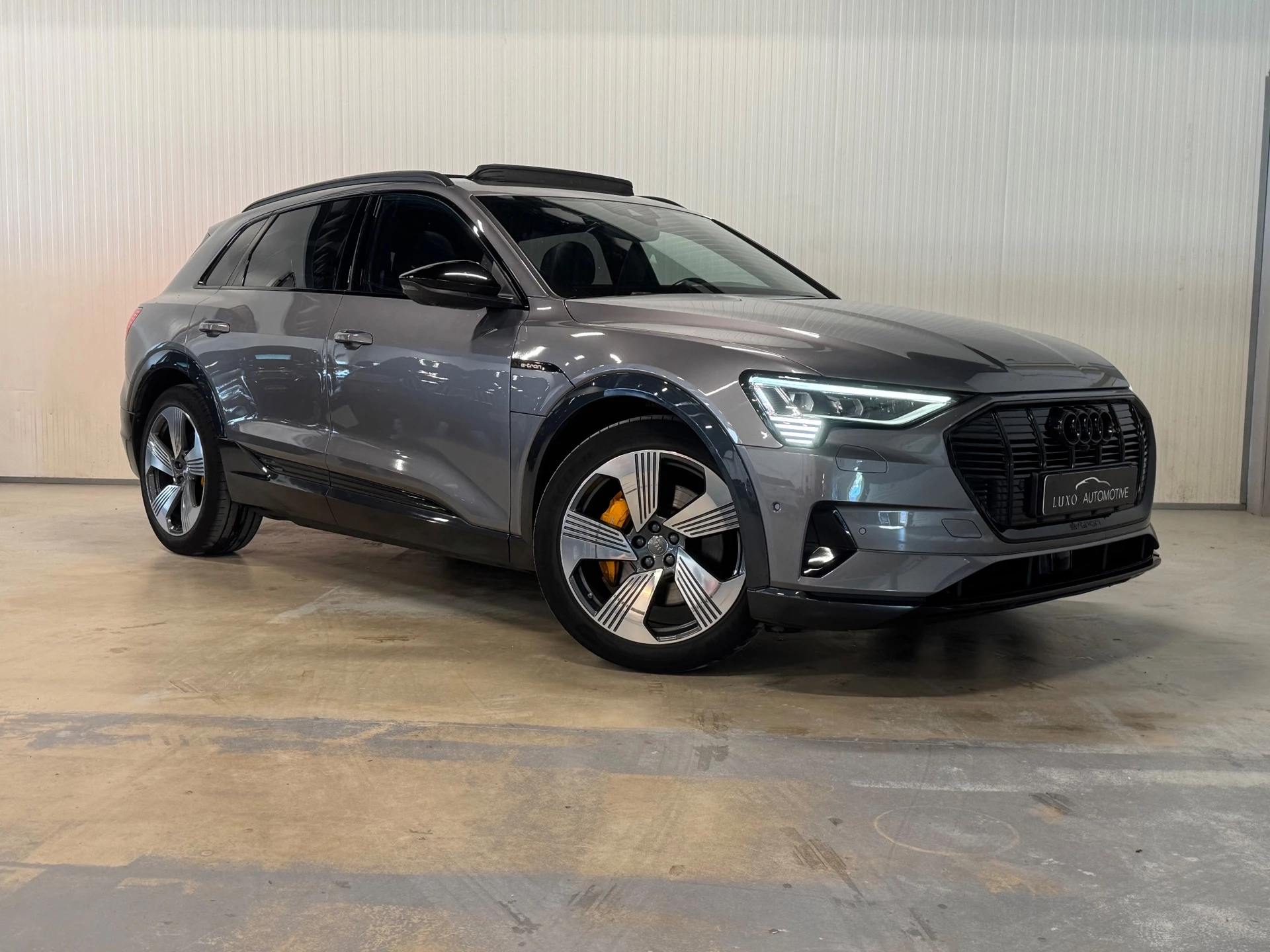 Hoofdafbeelding Audi e-tron