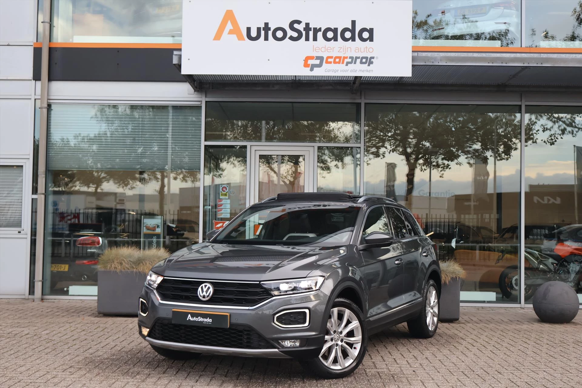 Hoofdafbeelding Volkswagen T-Roc