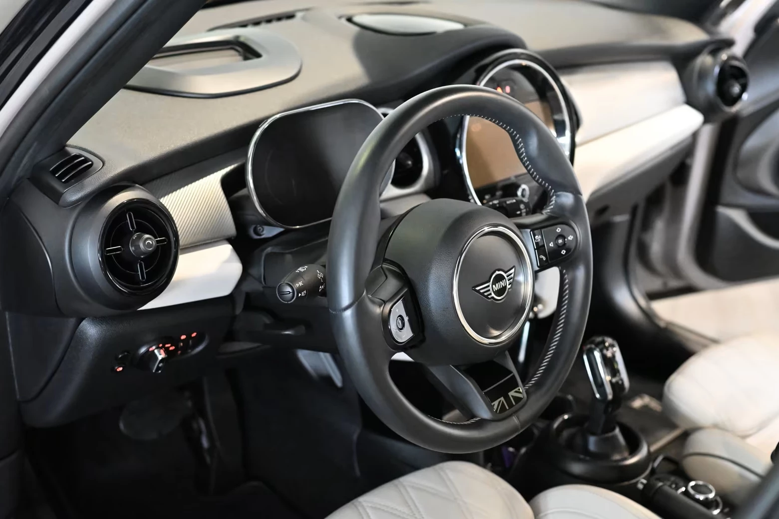 Hoofdafbeelding MINI Cooper