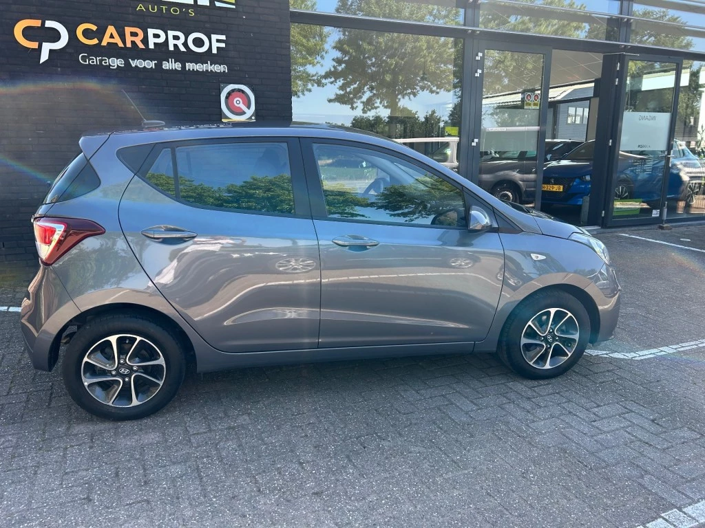 Hoofdafbeelding Hyundai i10