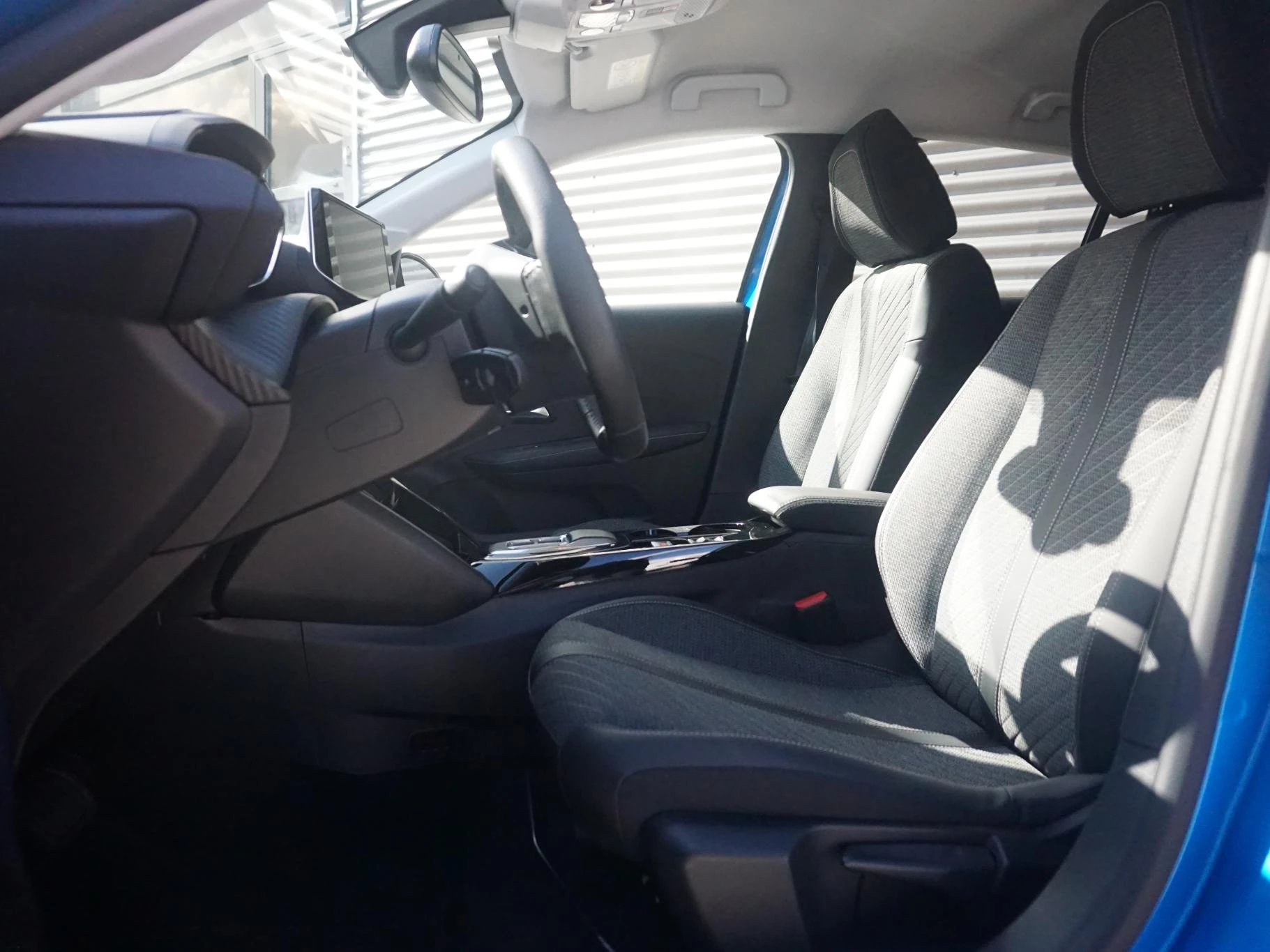 Hoofdafbeelding Peugeot e-208