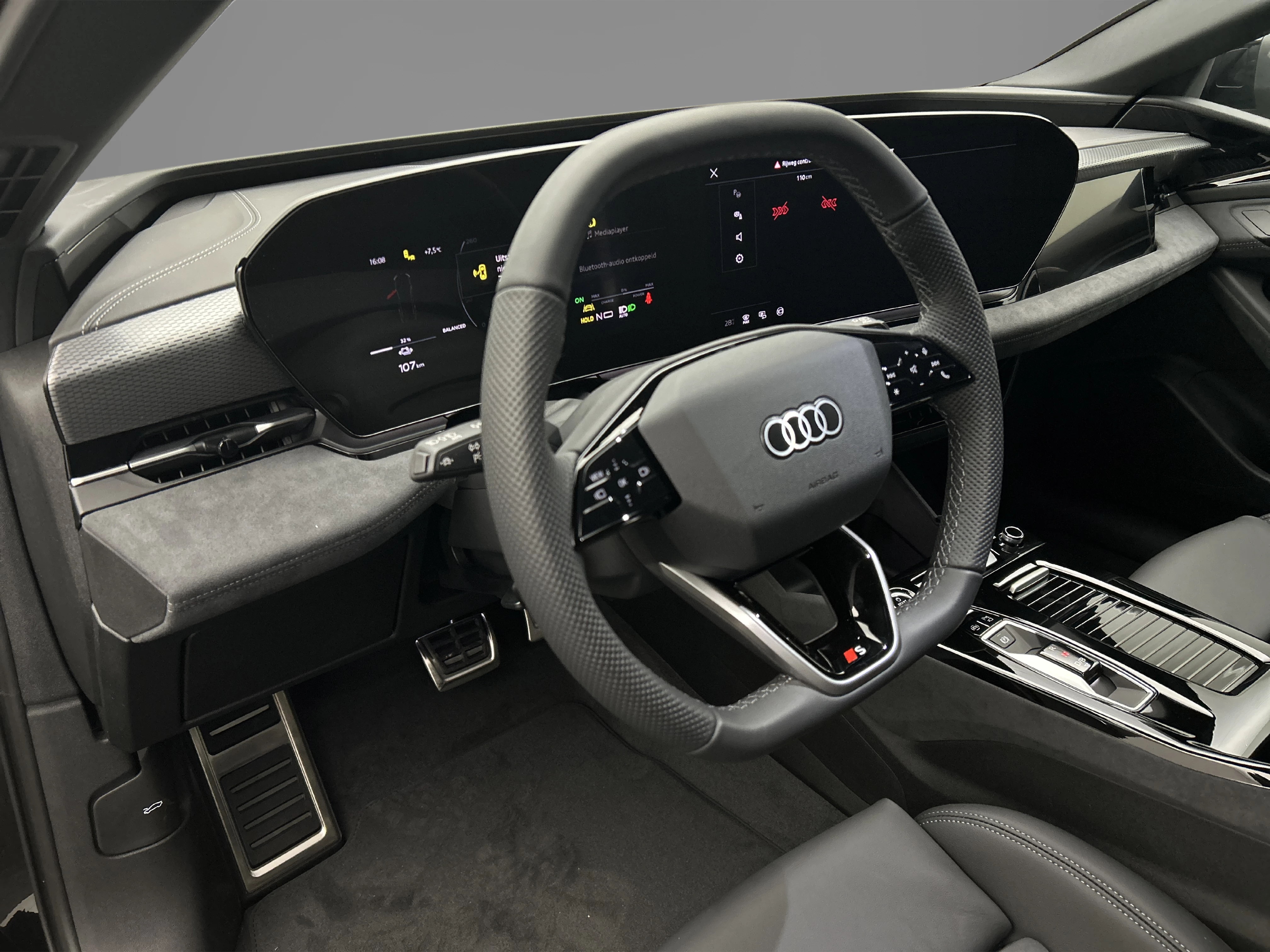 Hoofdafbeelding Audi A6 Avant e-tron