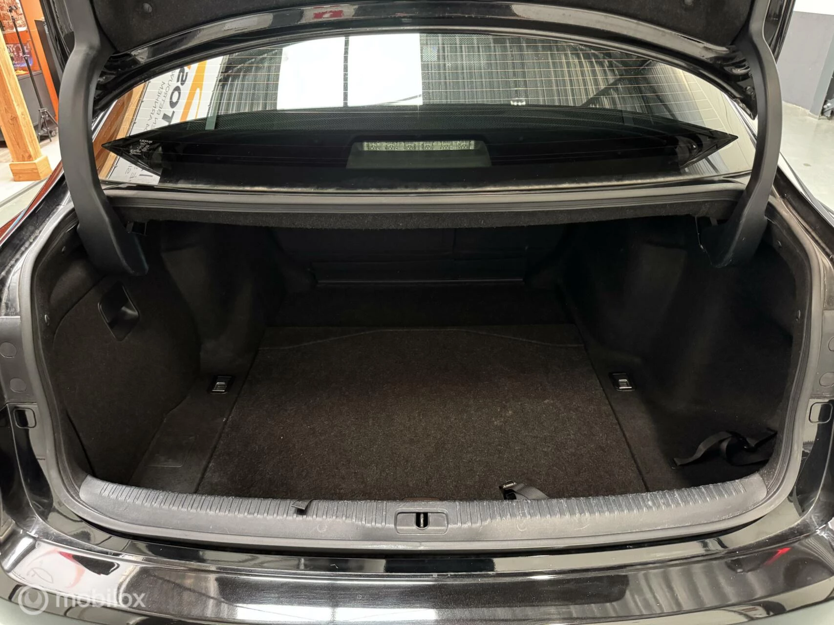 Hoofdafbeelding Lexus IS
