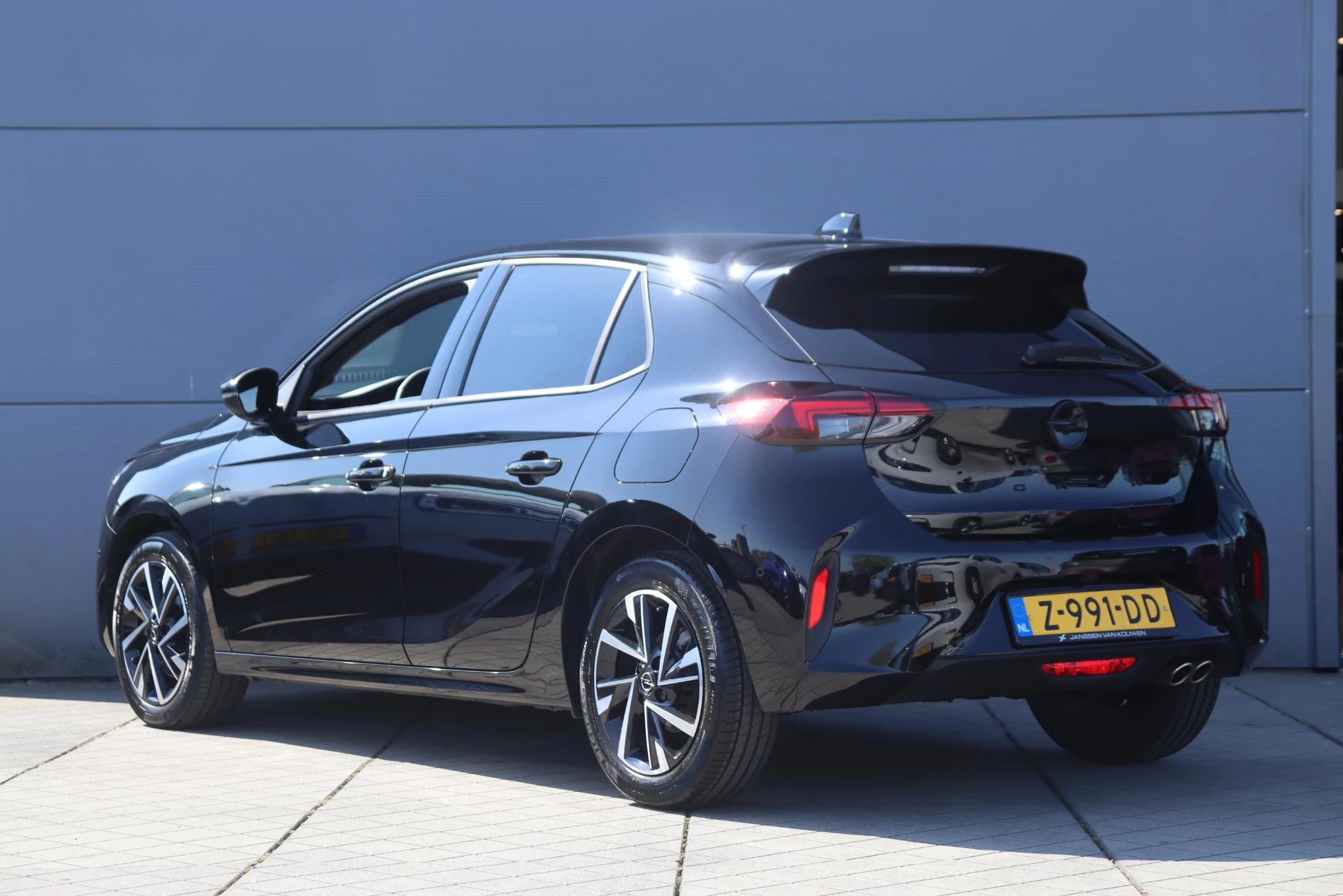 Hoofdafbeelding Opel Corsa