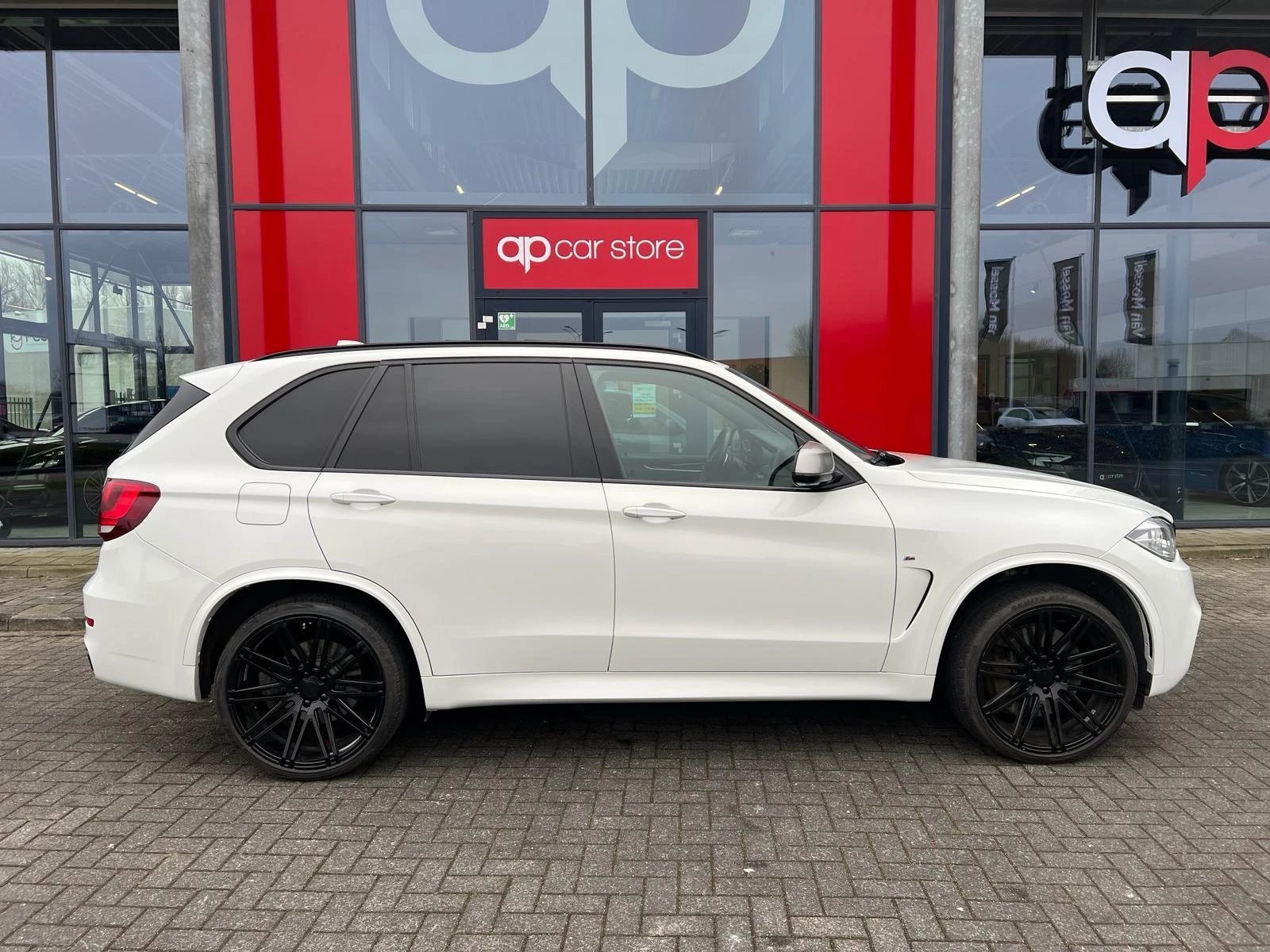 Hoofdafbeelding BMW X5