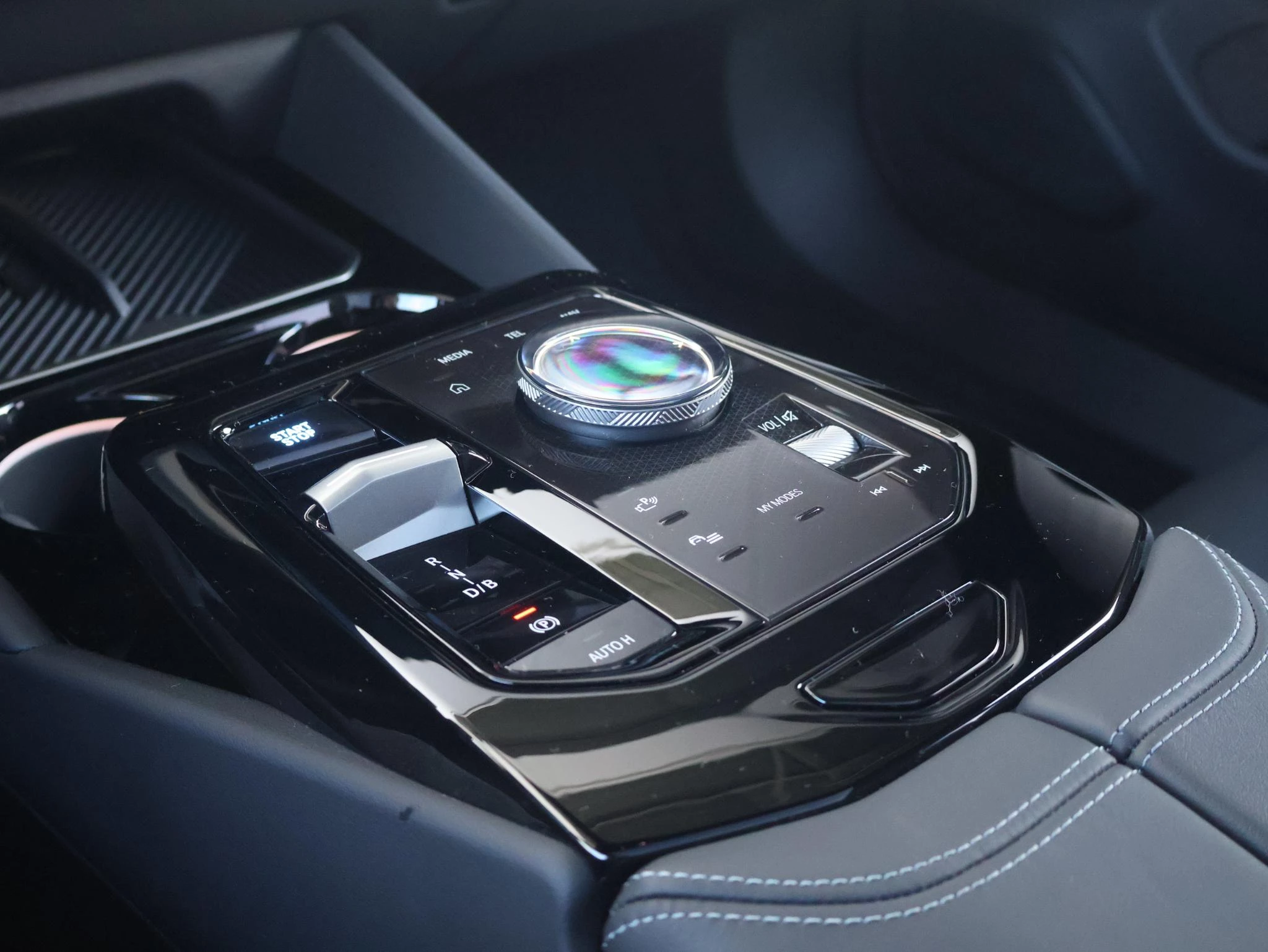 Hoofdafbeelding BMW i5