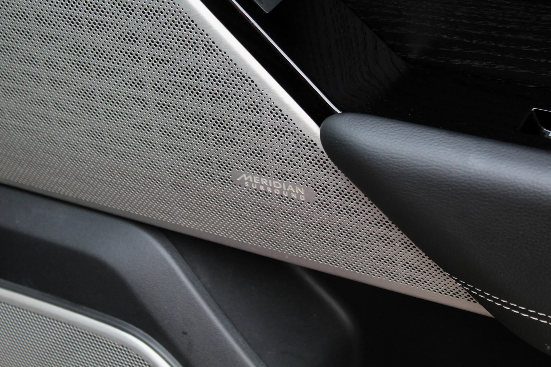 Hoofdafbeelding Land Rover Range Rover Velar